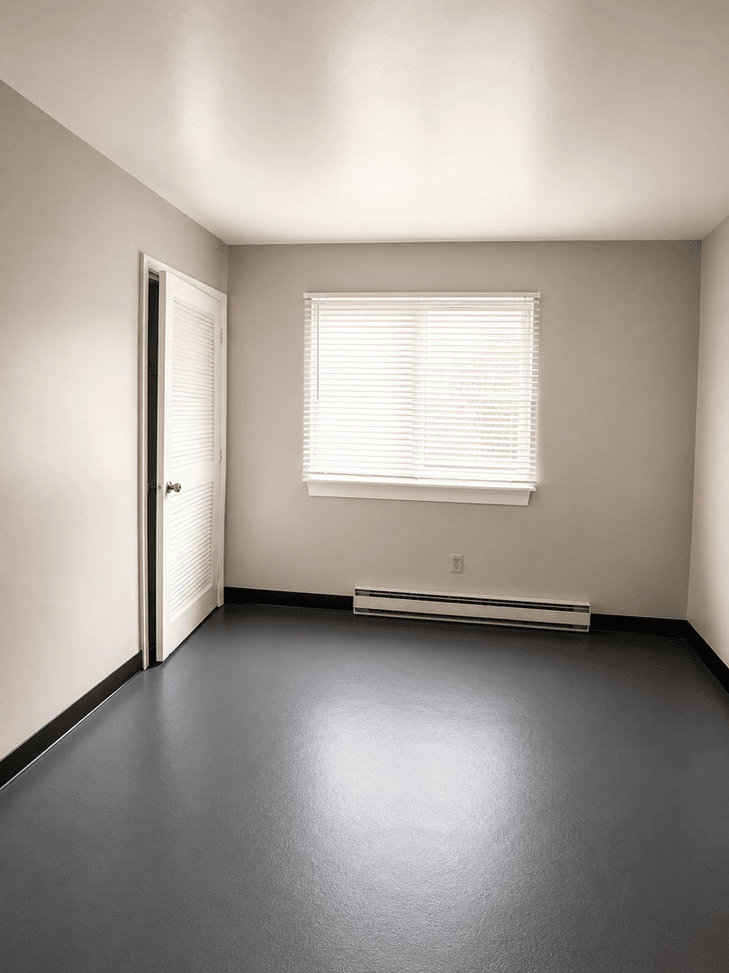 Elkhart Apartment: 310 Division St