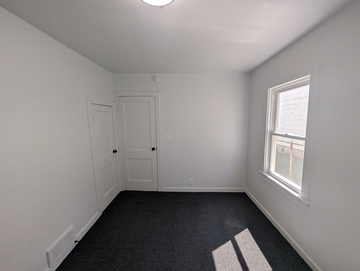 Mishawaka House: 923 S Logan St