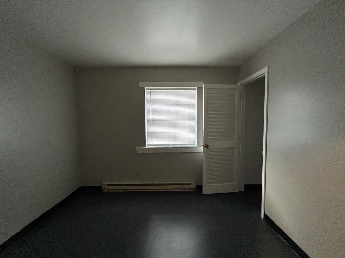 Elkhart Apartment: 310 Division St