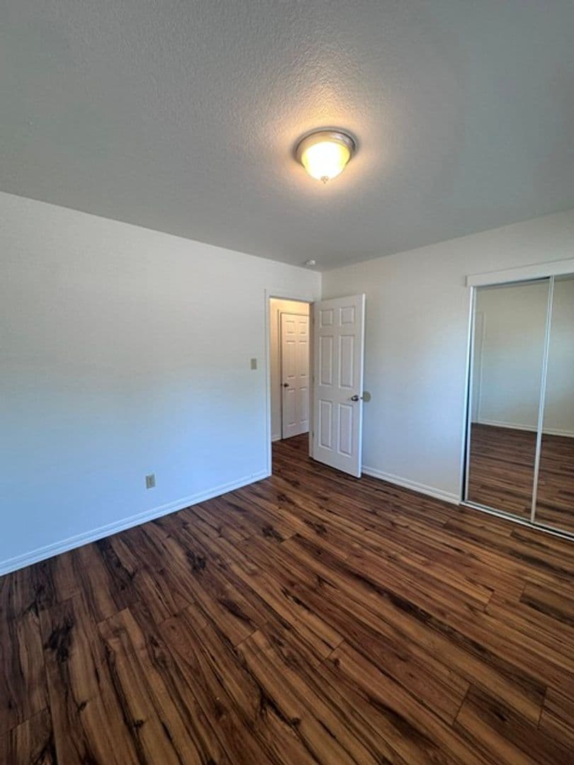 Klamath Falls Apartment: 2544 Union Street
