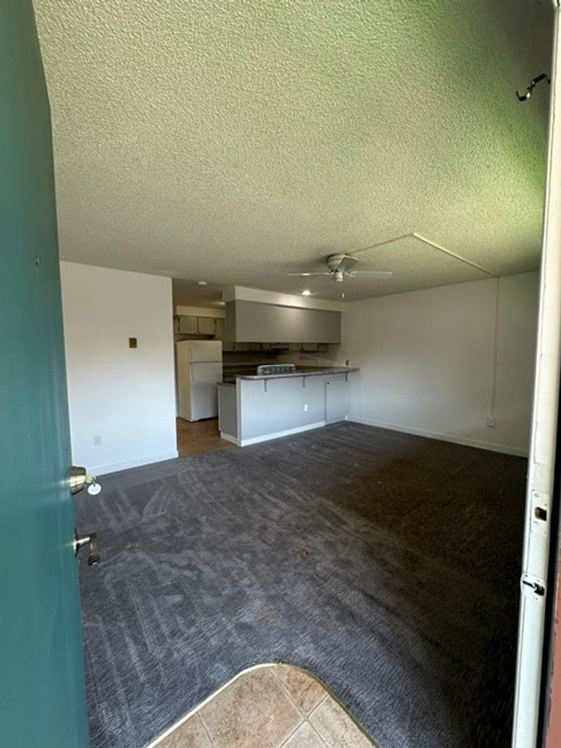 Klamath Falls Apartment: 4500 Cannon Avenue