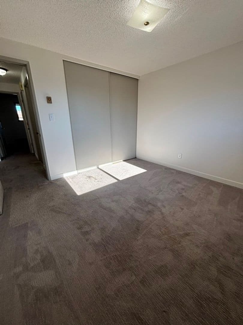 Klamath Falls Apartment: 4500 Cannon Avenue