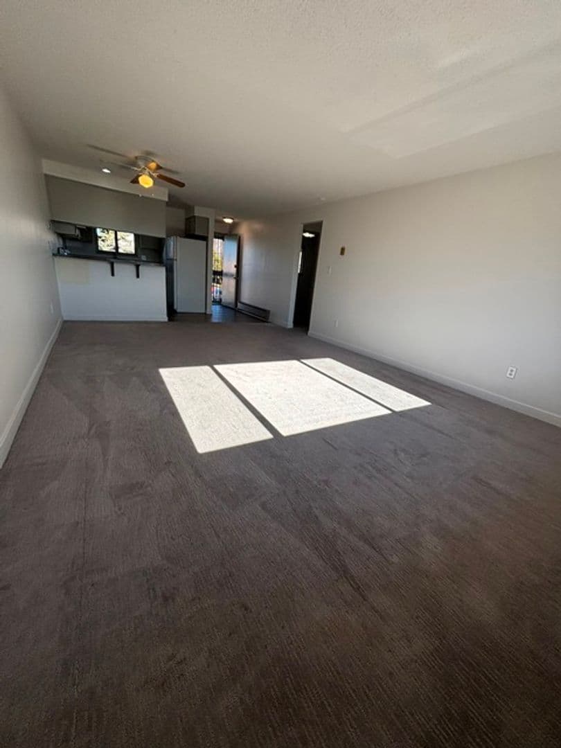 Klamath Falls Apartment: 4500 Cannon Avenue