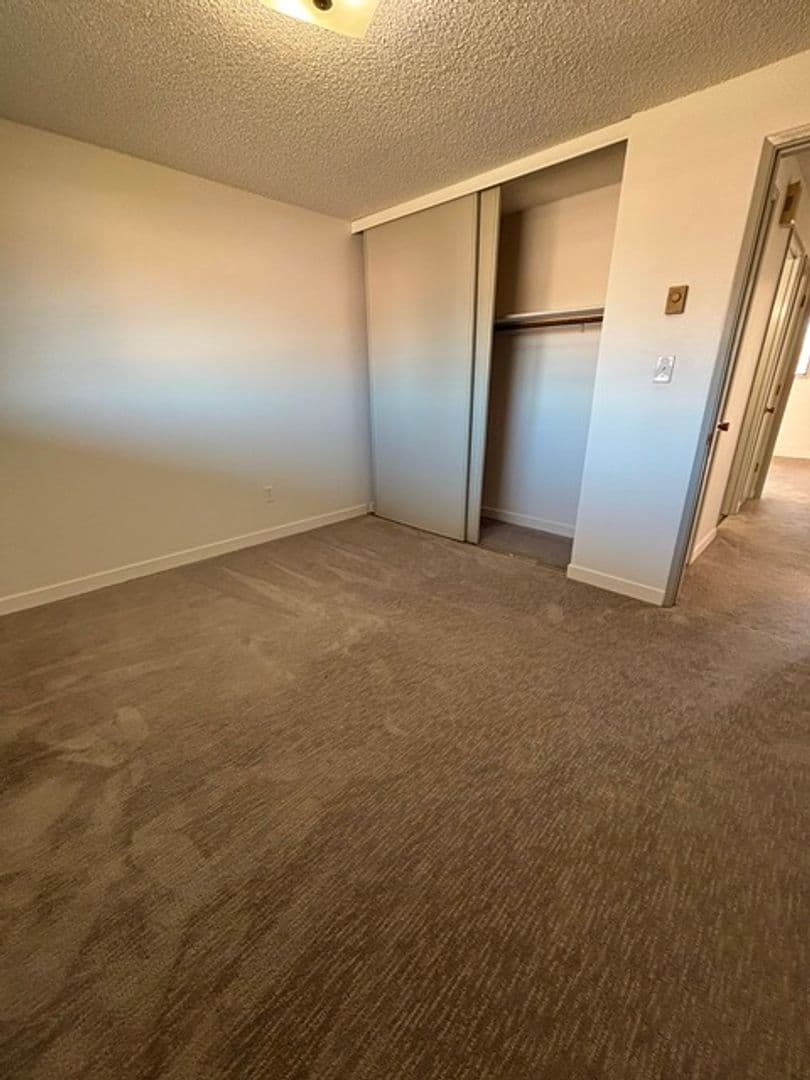 Klamath Falls Apartment: 4500 Cannon Avenue
