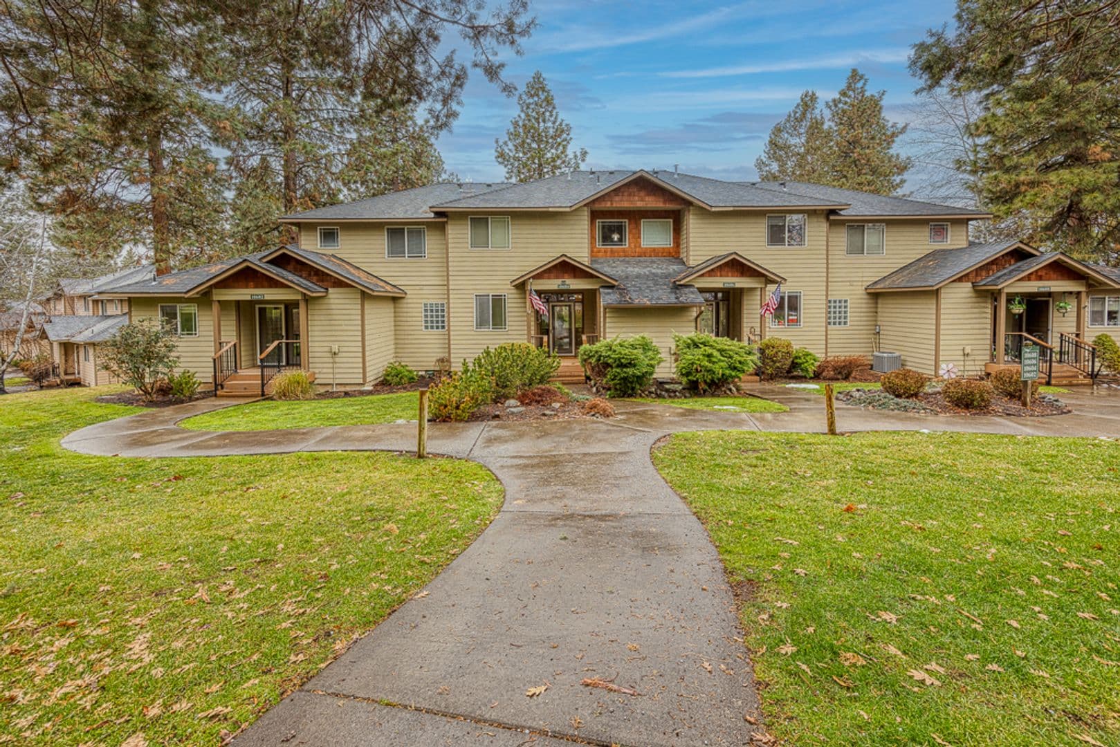 Klamath Falls Townhome: 10604 Cormorant Court