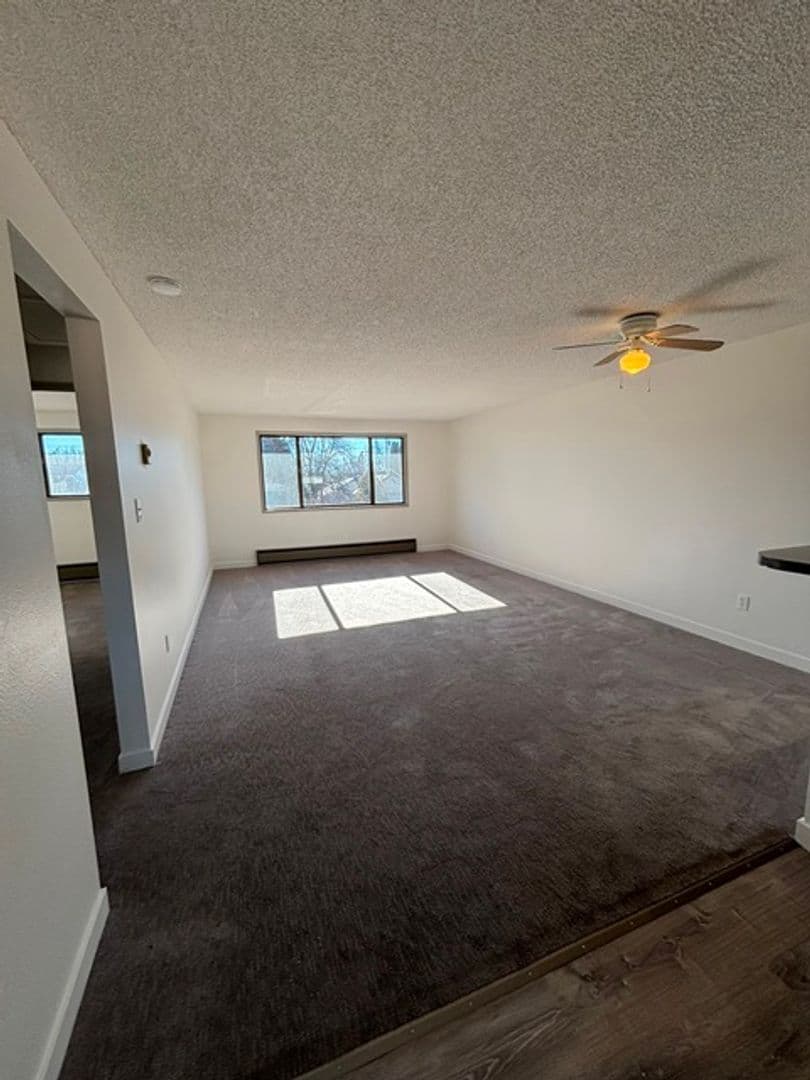 Klamath Falls Apartment: 4500 Cannon Avenue