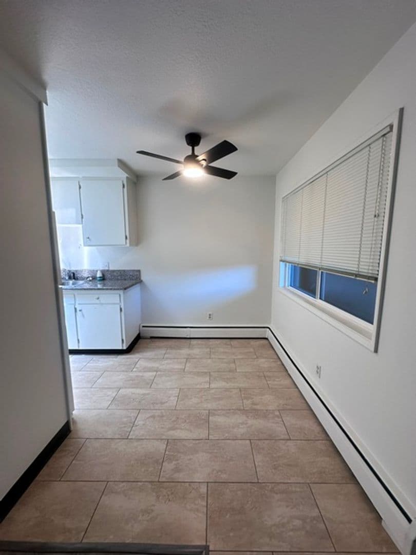 Klamath Falls Apartment: 2544 Union Street