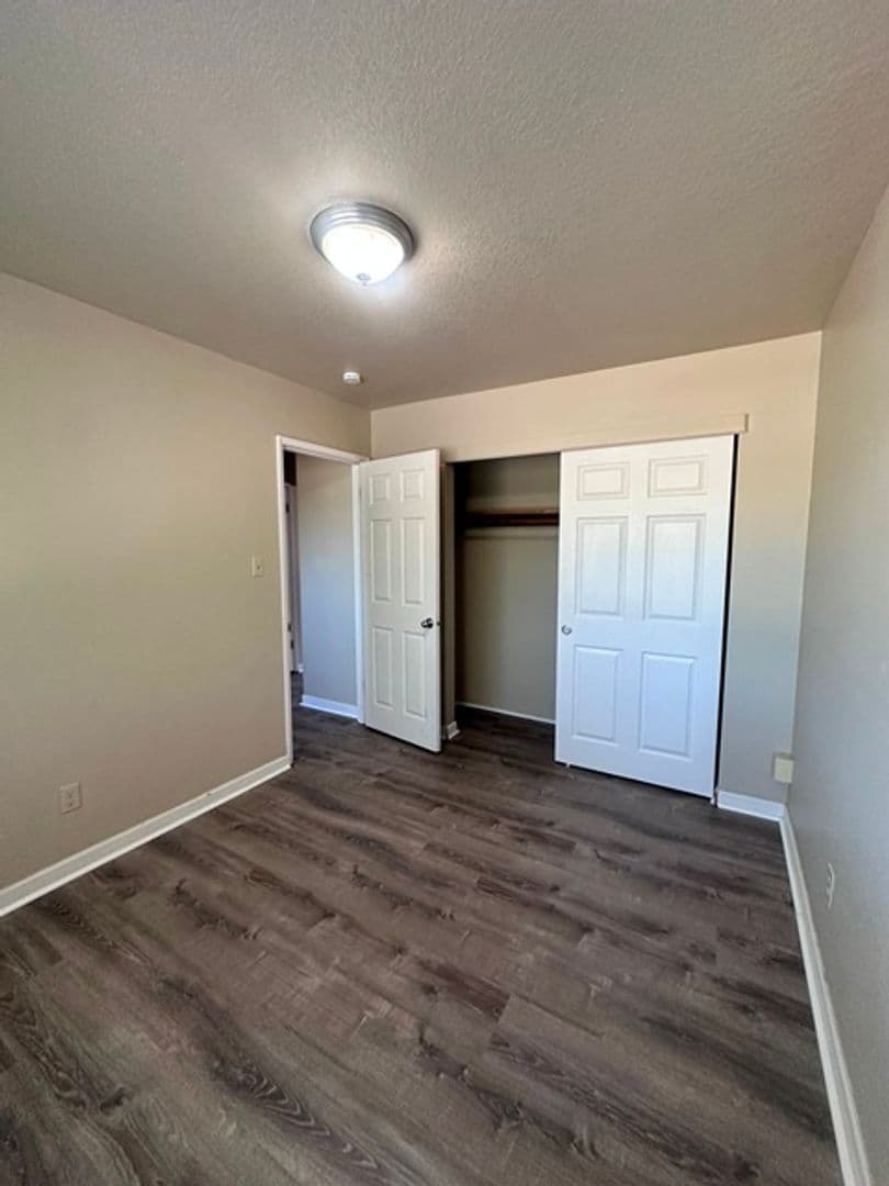 Klamath Falls Apartment: 2544 Union Street