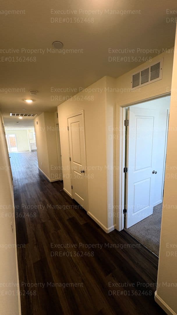 Bakersfield House: 9127 Dresden Dolls Dr