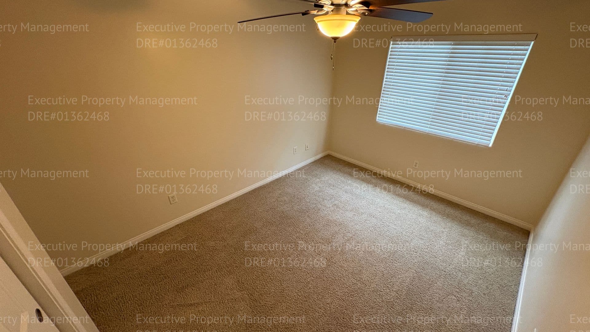 Bakersfield House: 13306 Cheyenne Mountain Dr