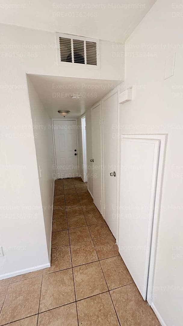 Bakersfield Apartment: 1405 Pacific St