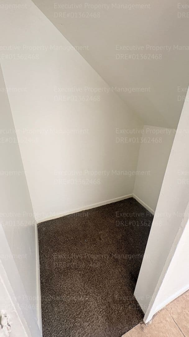 Bakersfield Apartment: 1405 Pacific St