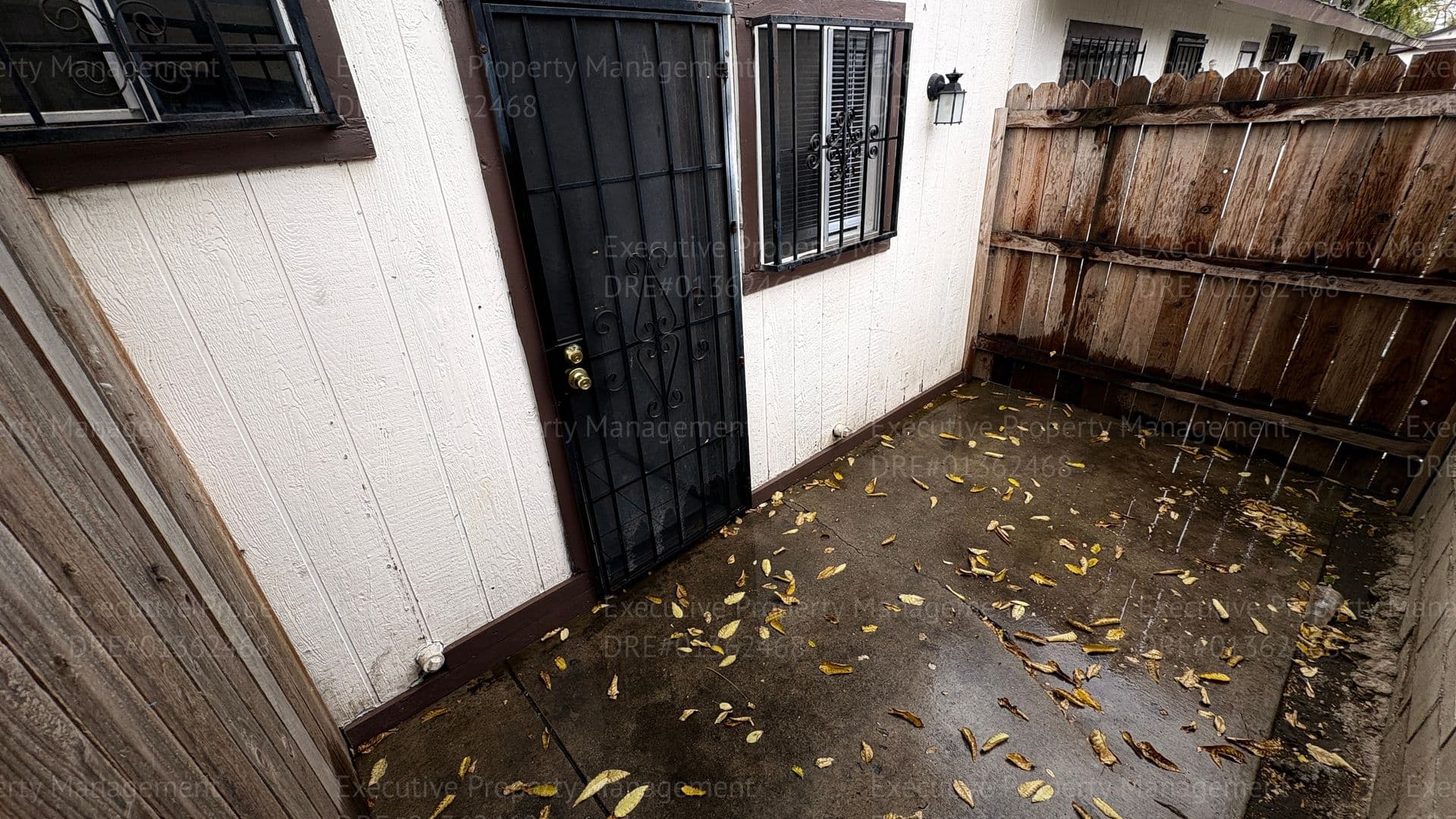 Bakersfield Apartment: 237 Dr Martin L King Jr Blvd