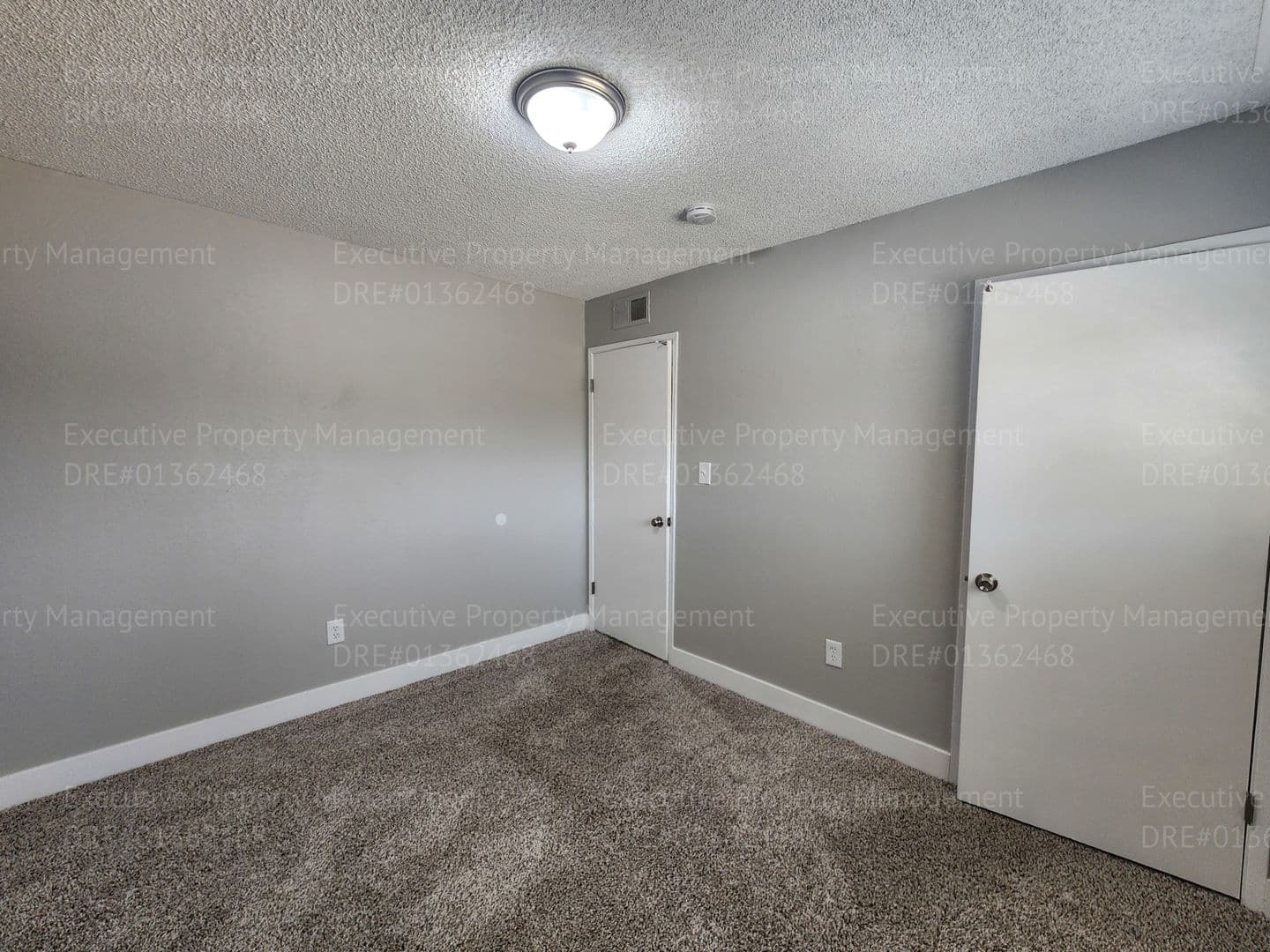 Bakersfield House: 10112 Meacham Rd