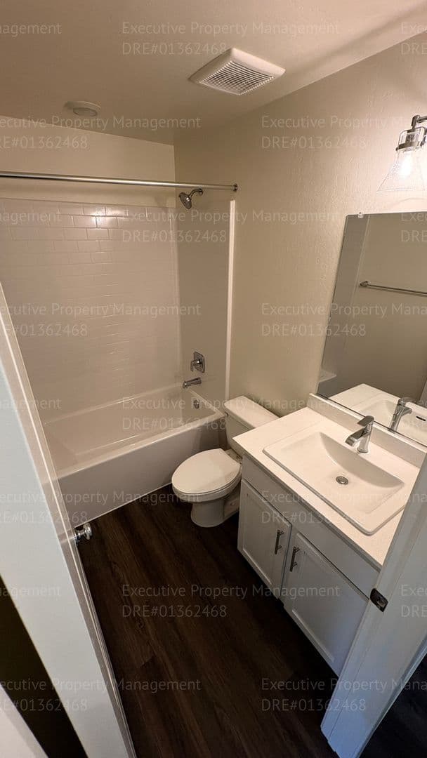 Bakersfield House: 9127 Dresden Dolls Dr