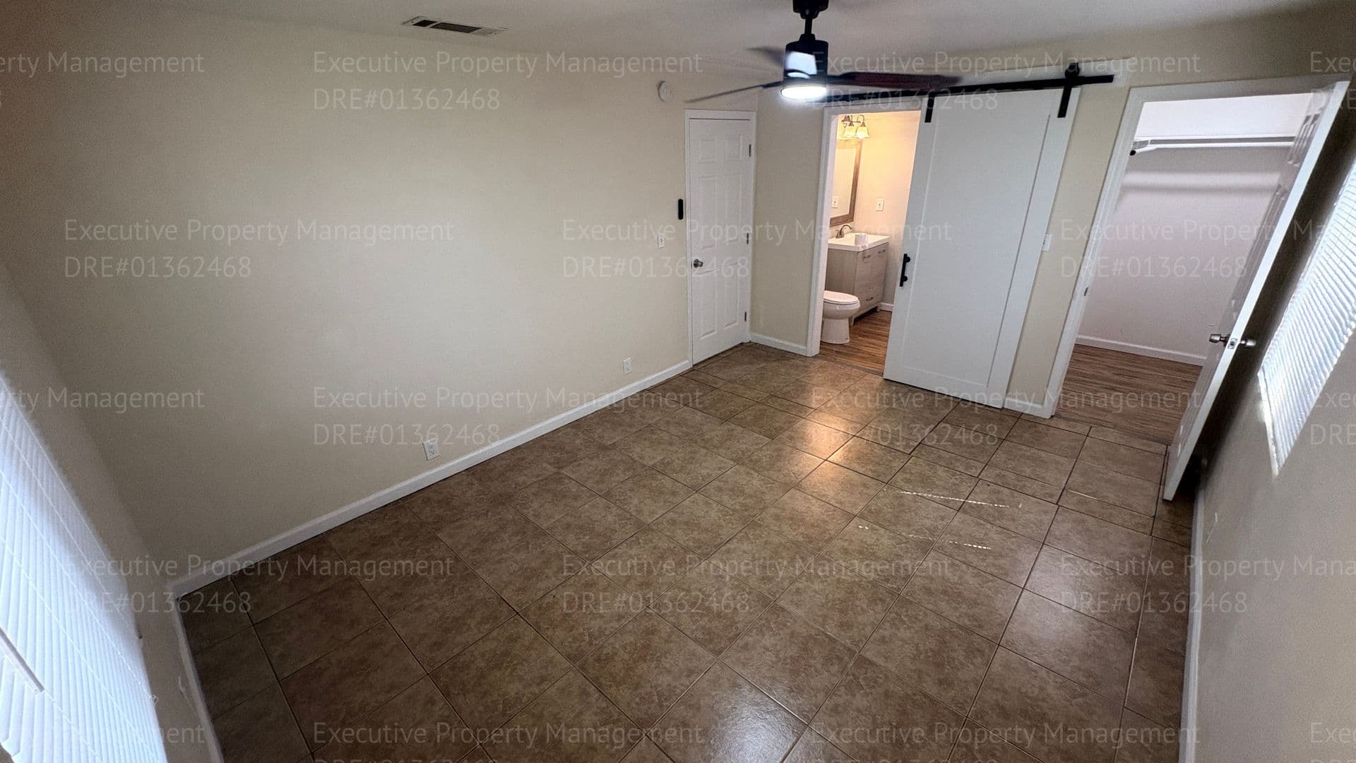 Bakersfield House: 125 Madison St