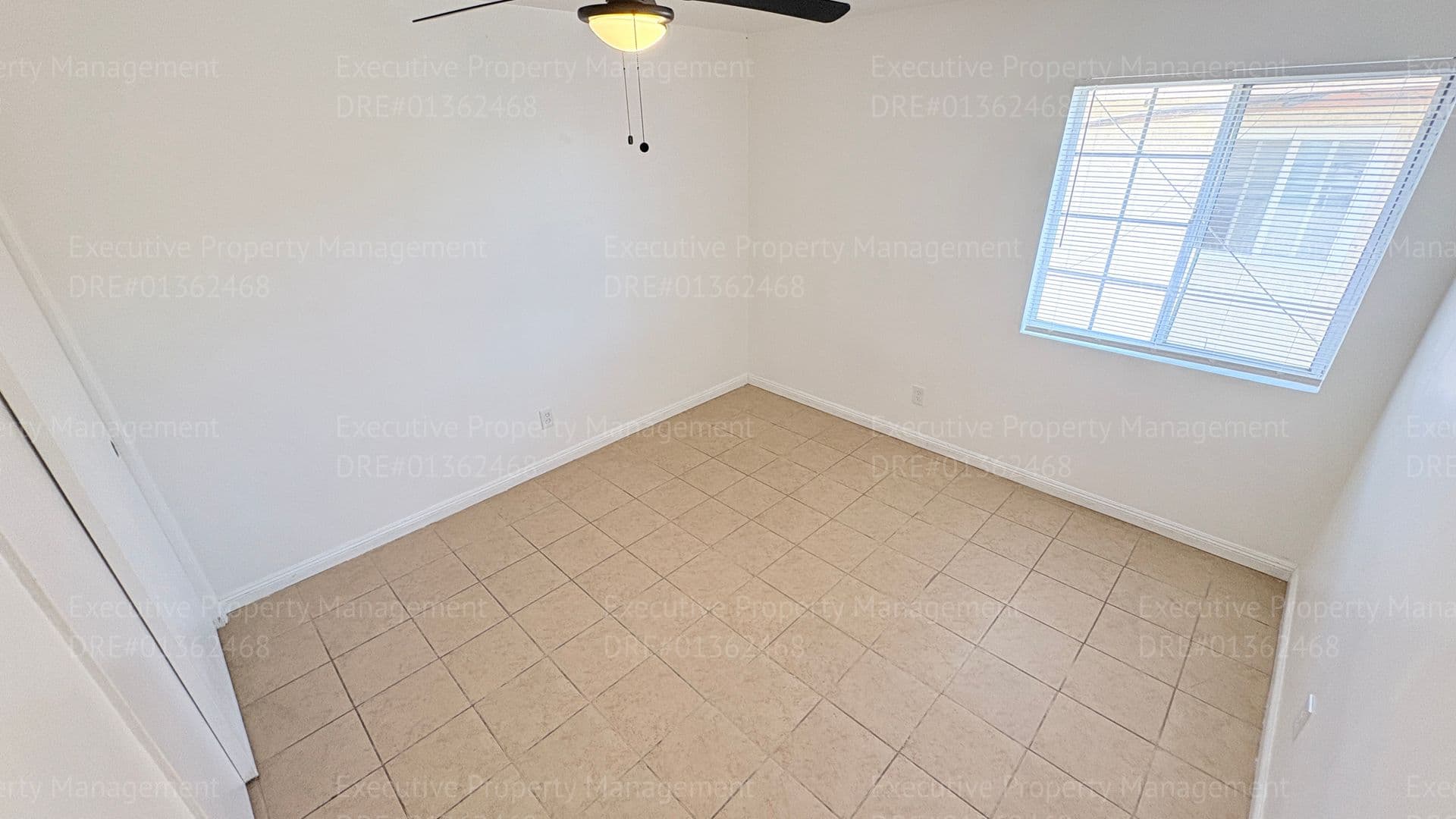 Bakersfield Apartment: 1303 Bernard St.
