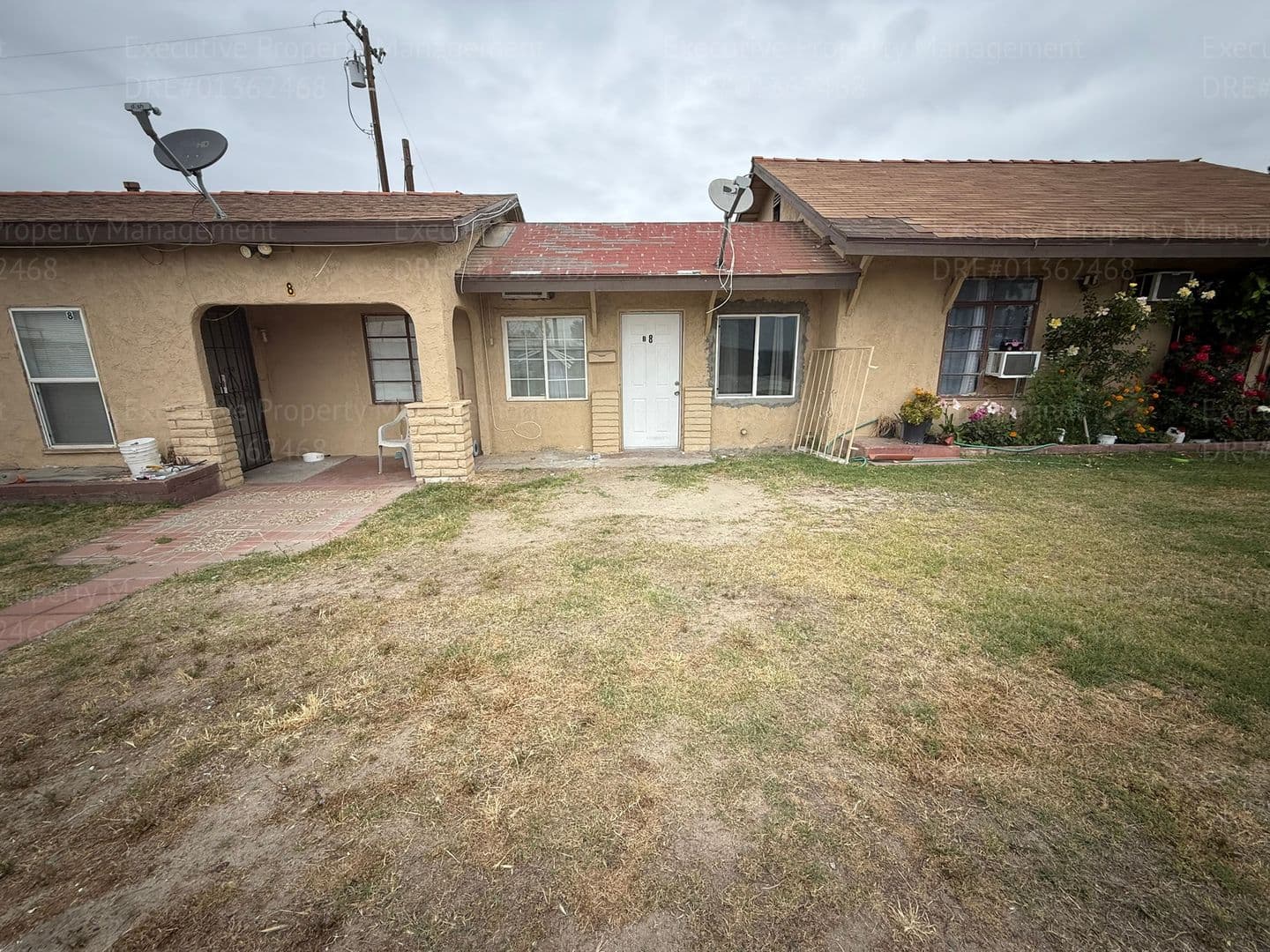 Bakersfield Apartment: 9530 S. Union Ave