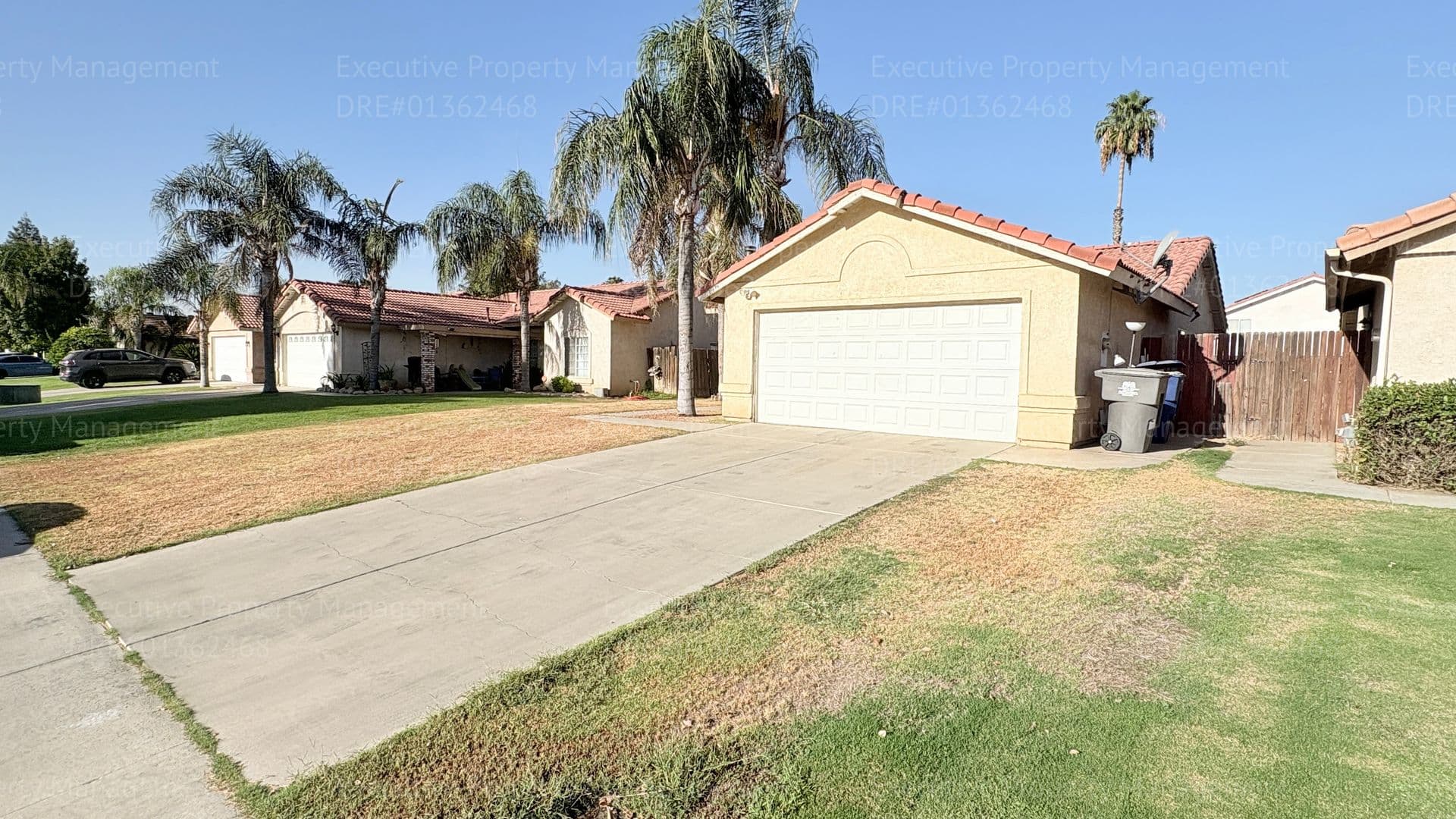 Bakersfield House: 5515 Sugar Pine Dr