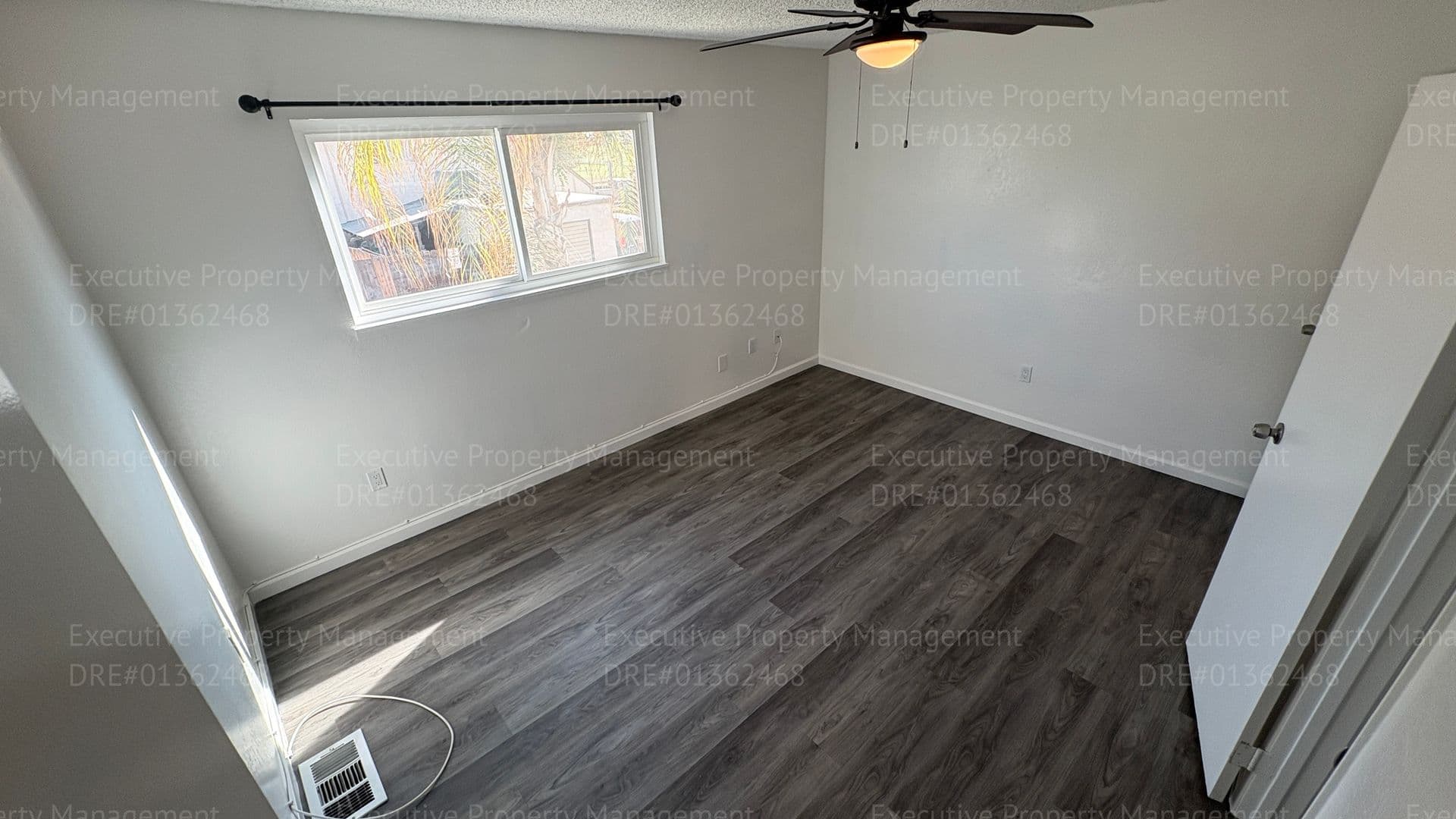 Bakersfield Townhome: 4800 Nordic Dr #G