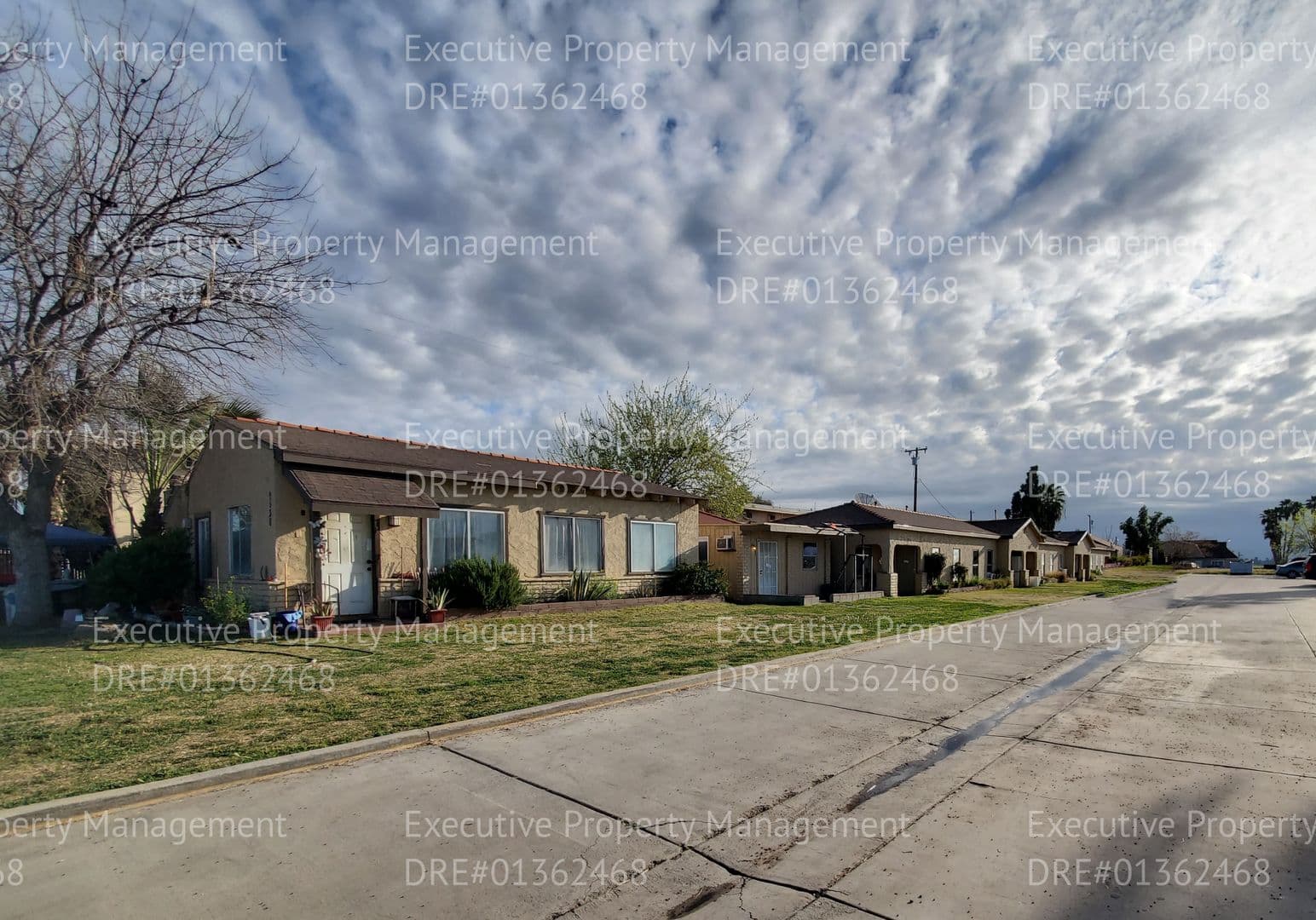 Bakersfield Apartment: 9530 S. Union Ave