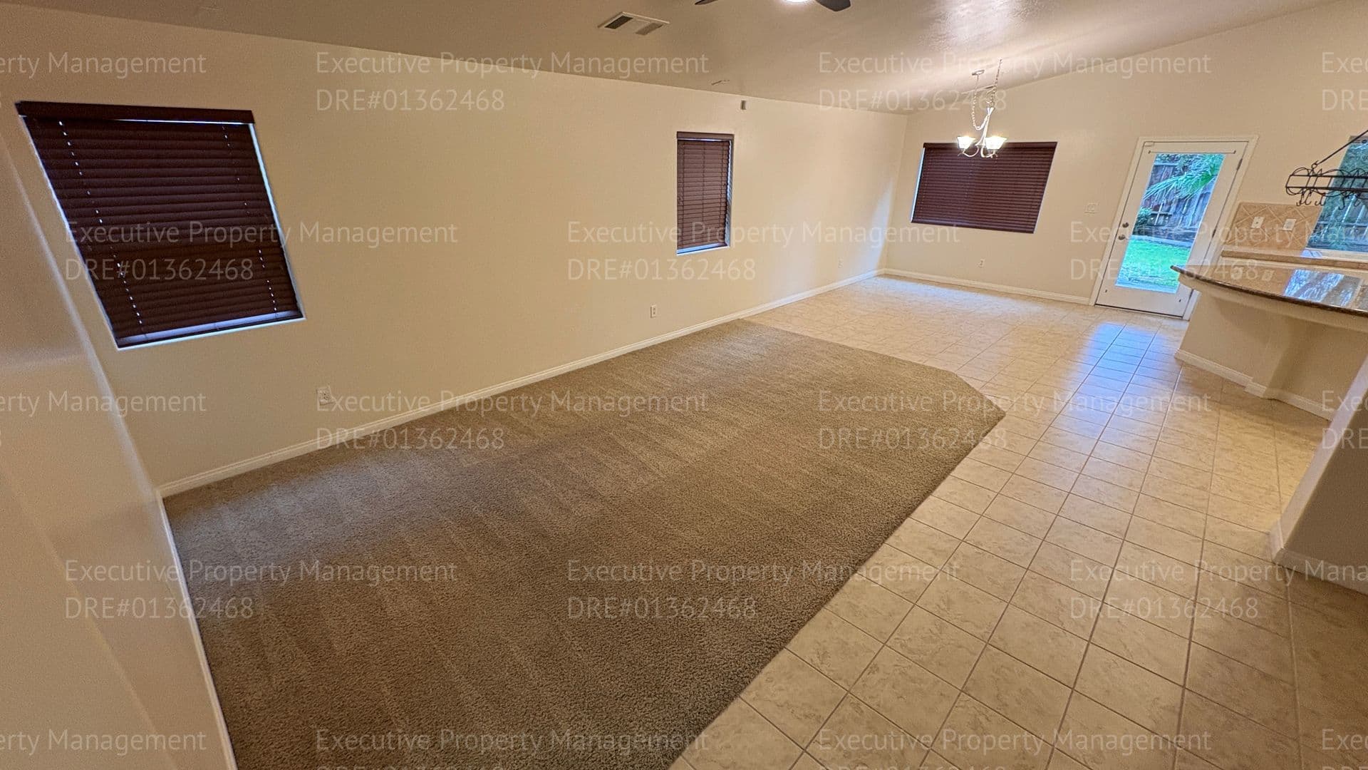 Bakersfield House: 13306 Cheyenne Mountain Dr