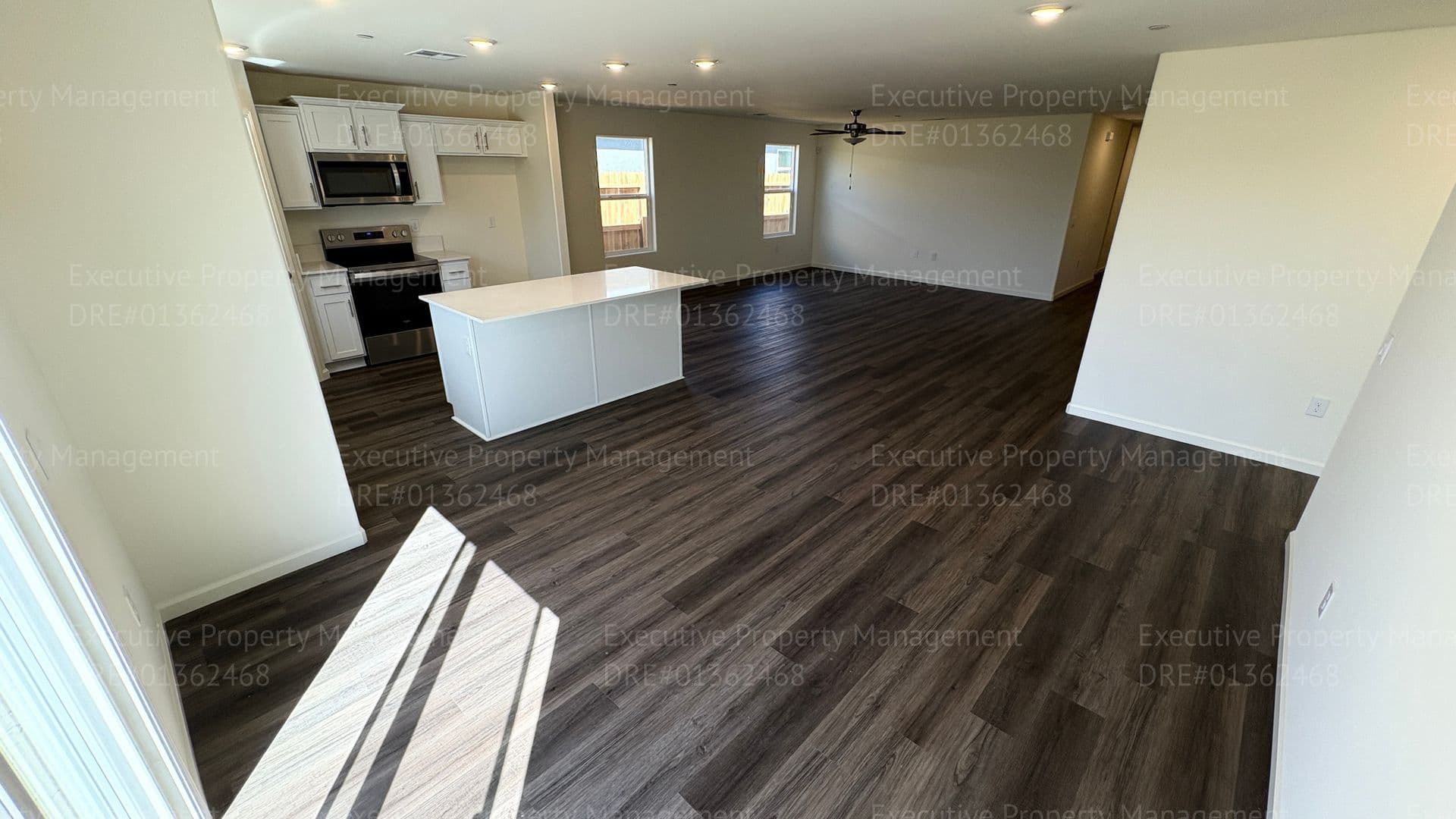Bakersfield House: 9127 Dresden Dolls Dr