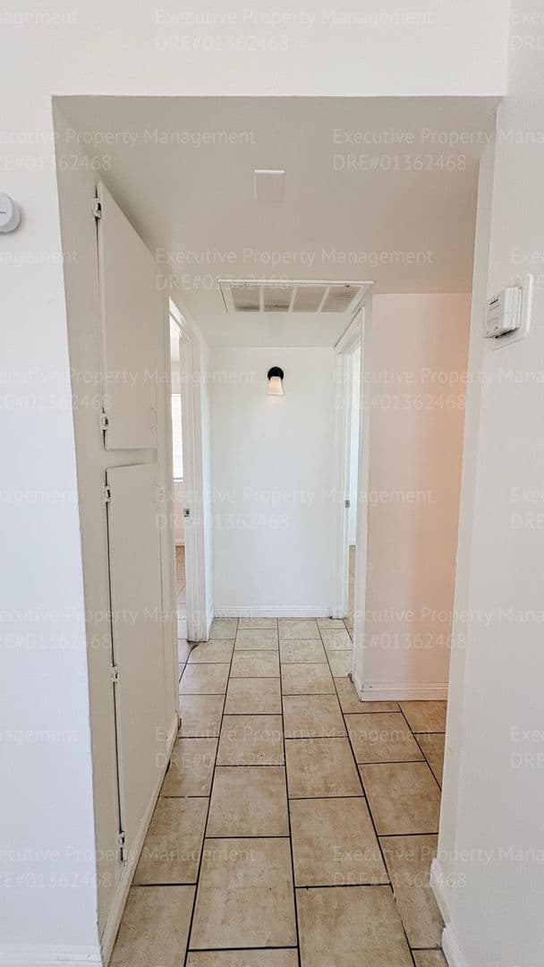 Bakersfield Apartment: 1303 Bernard St.