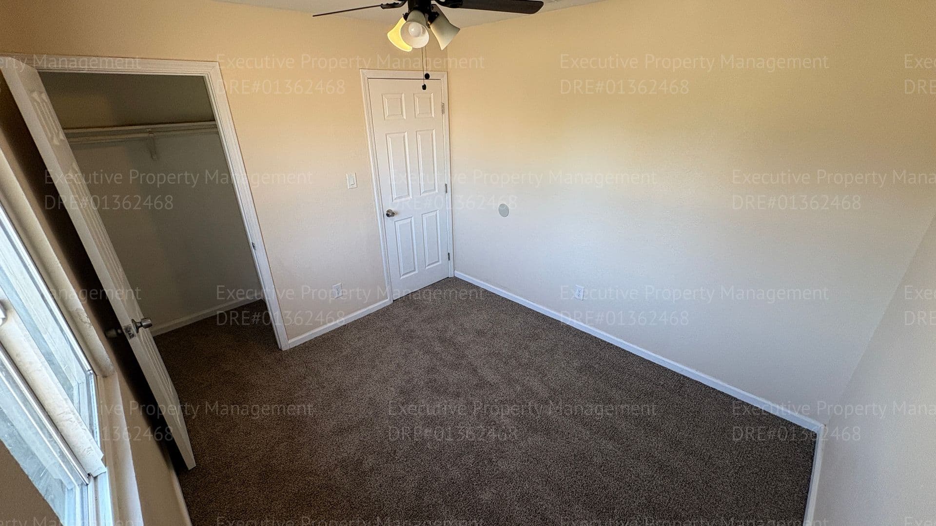 Bakersfield Apartment: 612 8th St