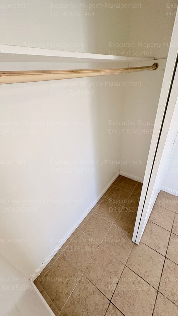 Bakersfield Apartment: 1303 Bernard St.