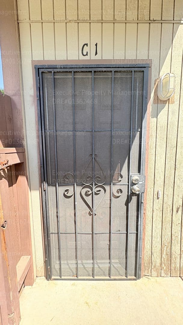 Bakersfield Apartment: 4220 Parker Ave