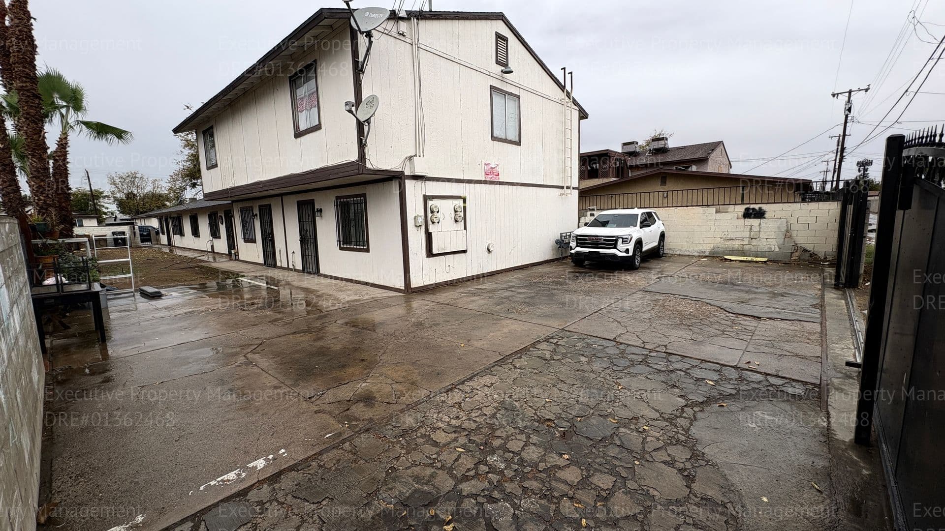 Bakersfield Apartment: 237 Dr Martin L King Jr Blvd
