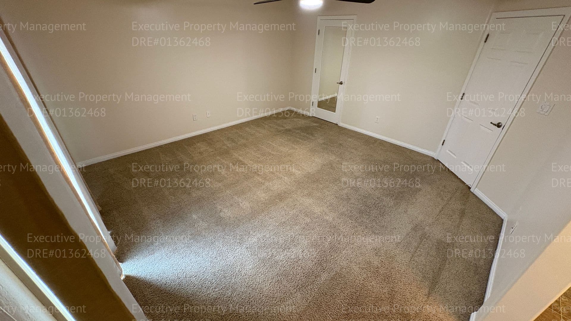 Bakersfield House: 13306 Cheyenne Mountain Dr