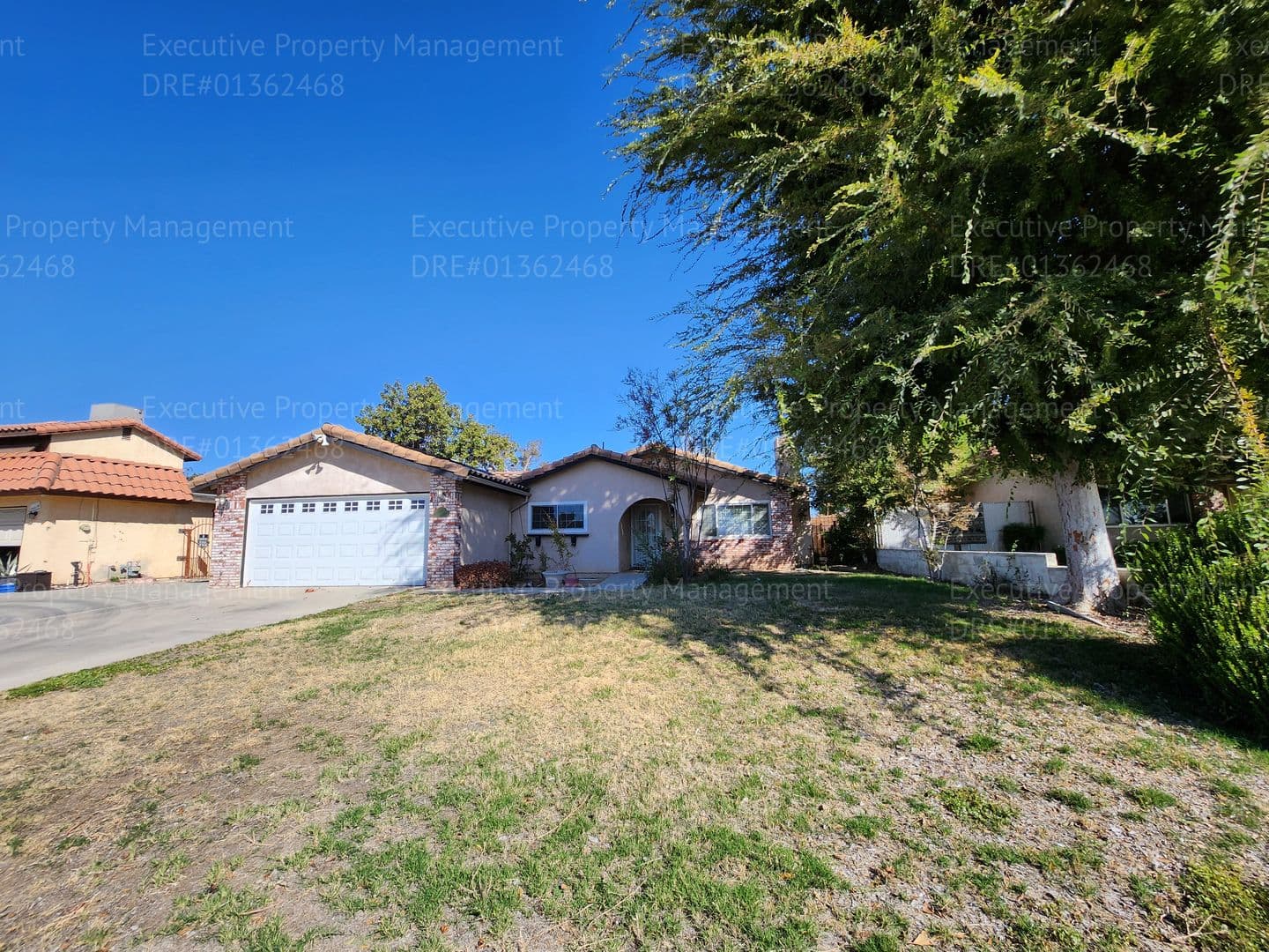 Bakersfield House: 10112 Meacham Rd