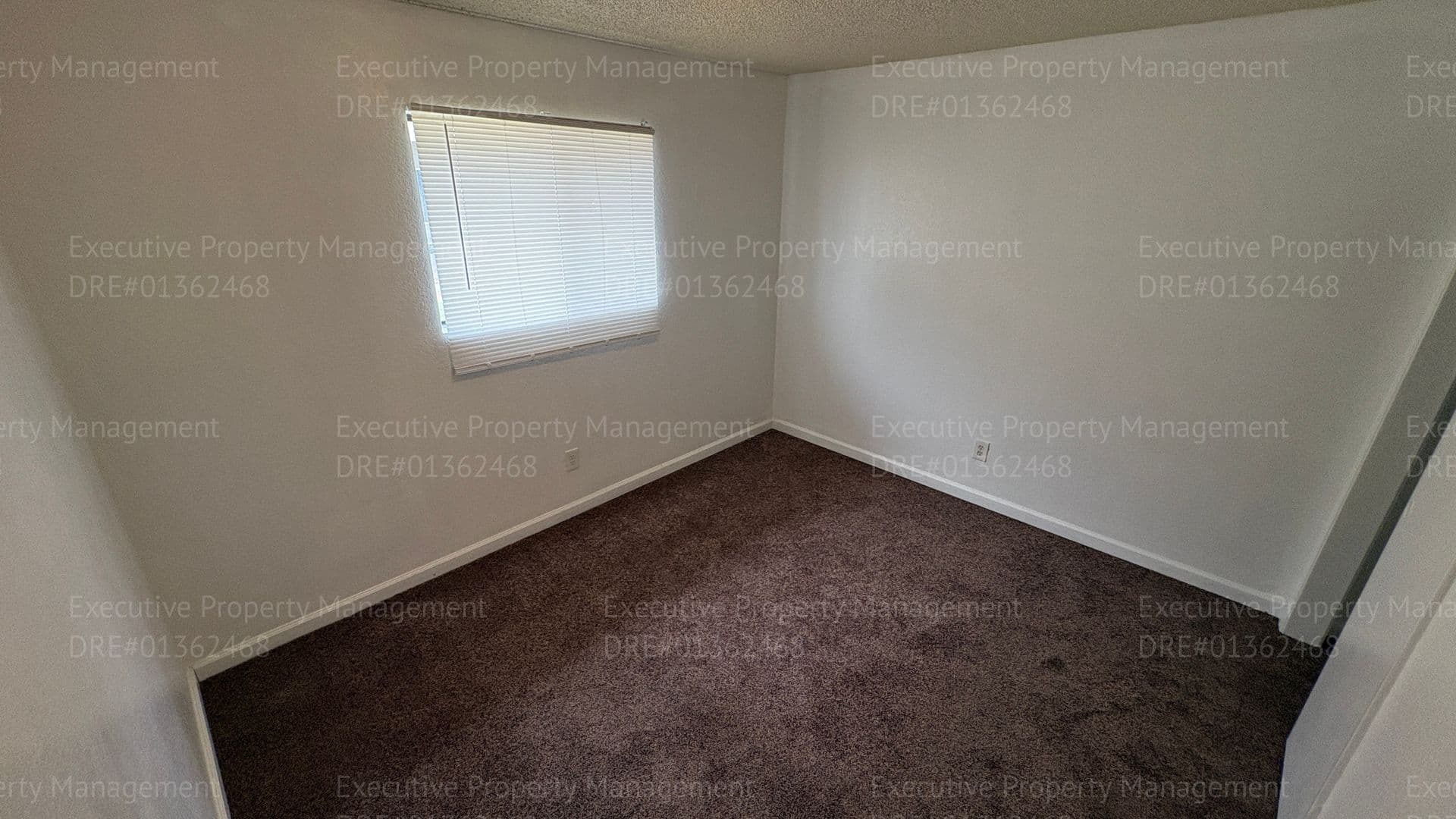 Bakersfield Apartment: 2190 Monterey St
