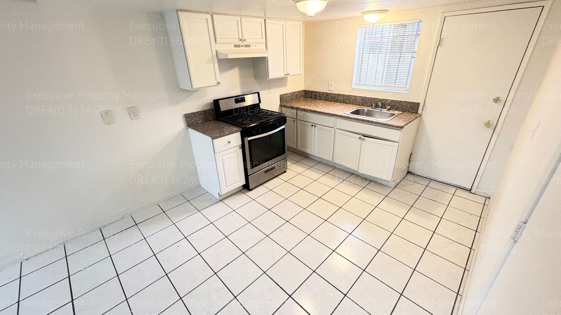 Bakersfield Apartment: 237 Dr Martin L King Jr Blvd