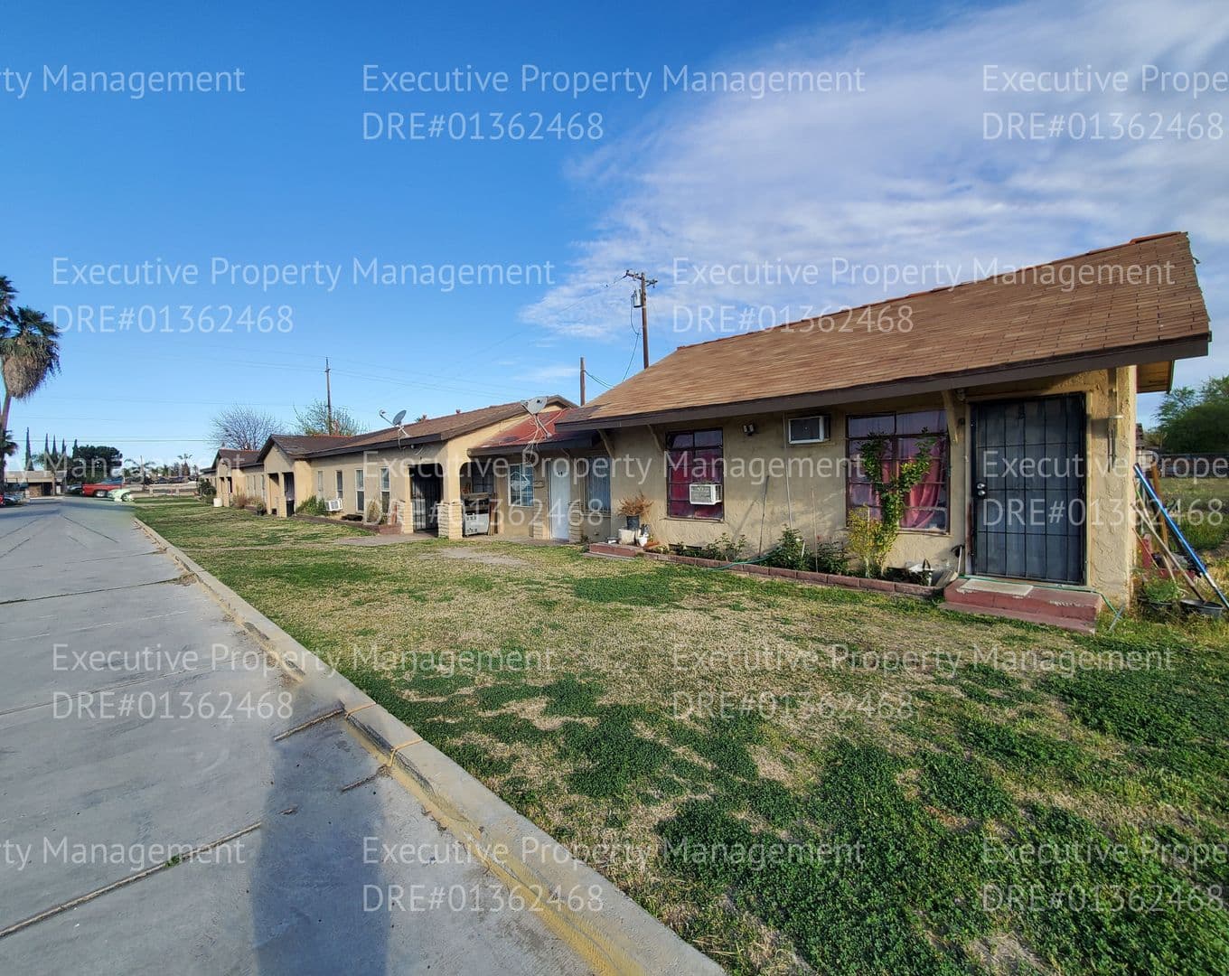 Bakersfield Apartment: 9530 S. Union Ave