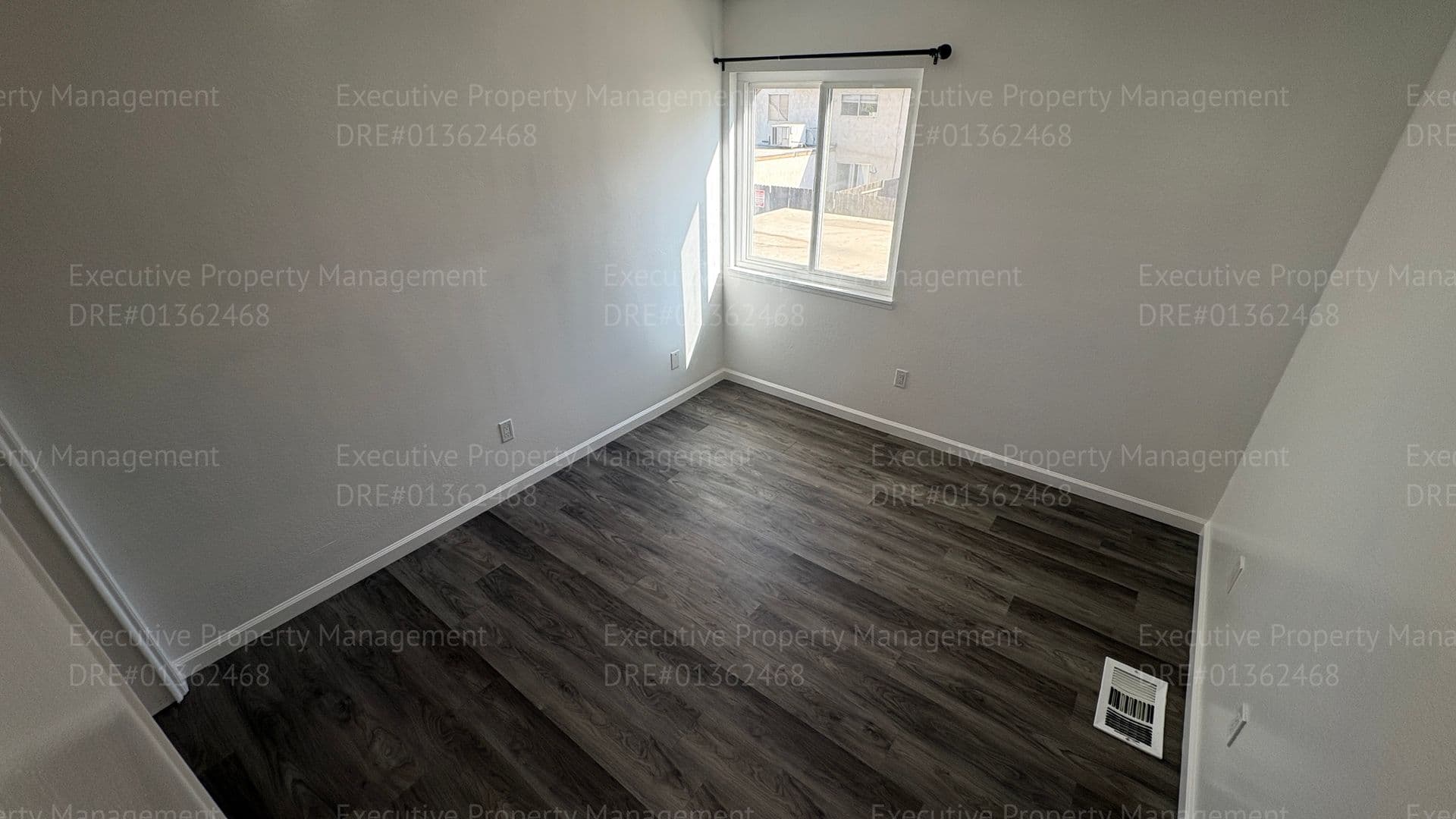 Bakersfield Townhome: 4800 Nordic Dr #G