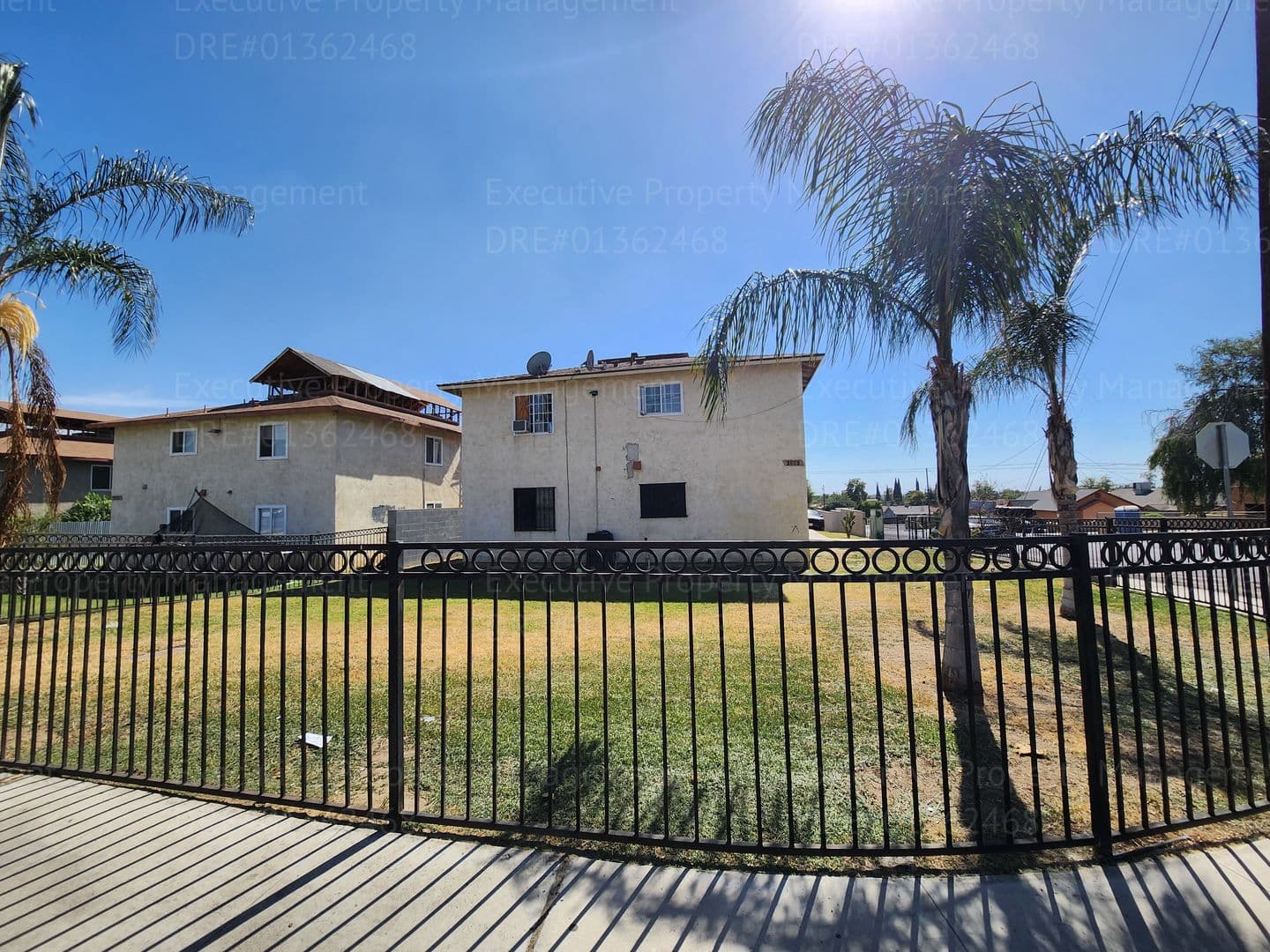 Bakersfield Apartment: 1303 Bernard St.
