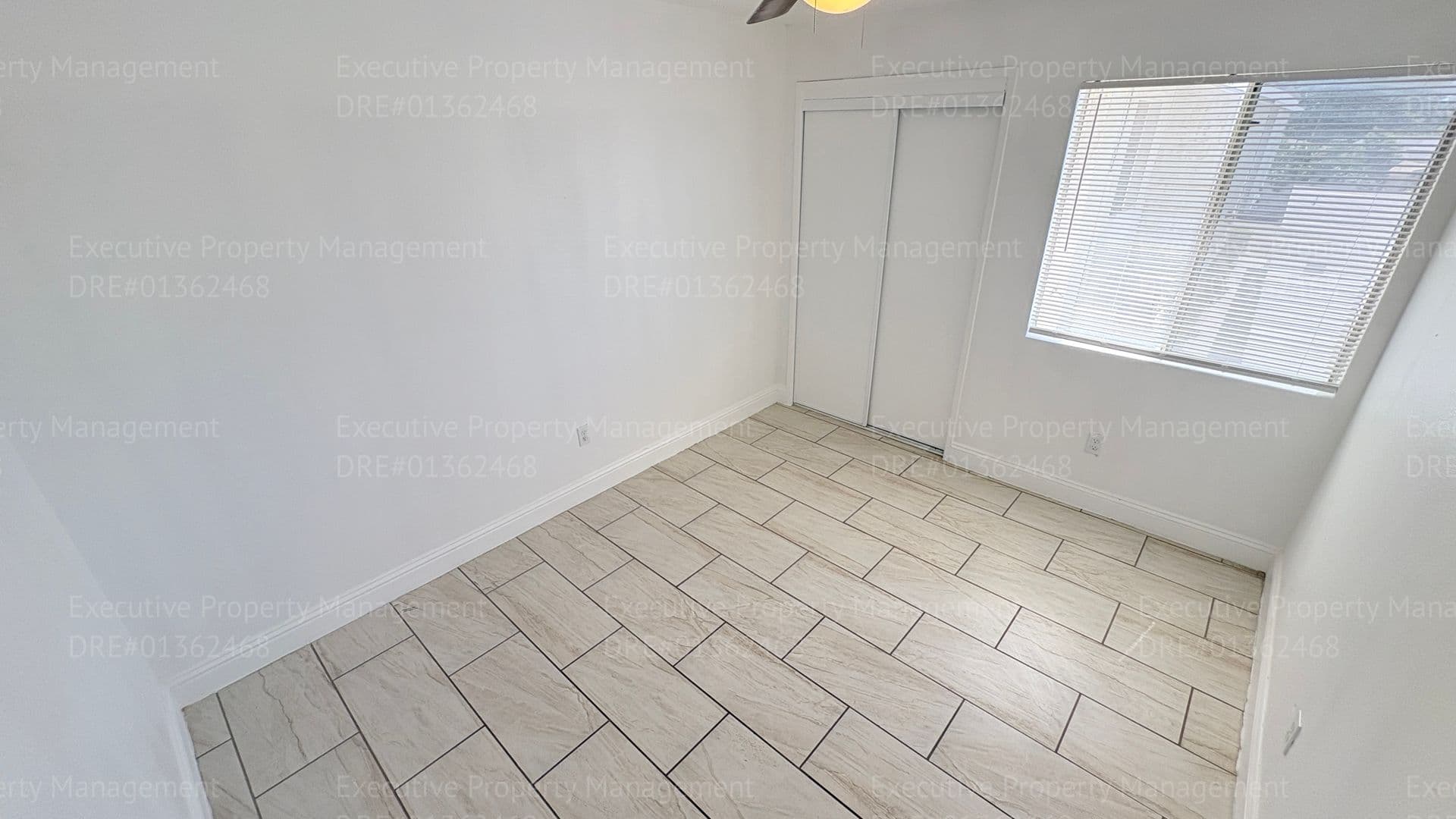 Bakersfield Apartment: 2909 S. Chester Ave