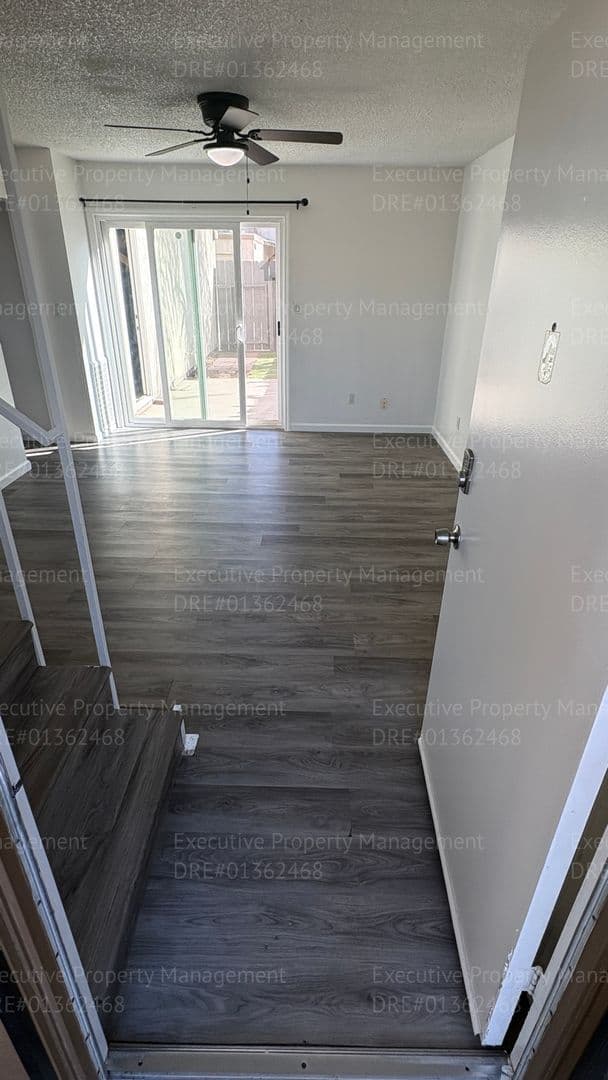 Bakersfield Townhome: 4800 Nordic Dr #G