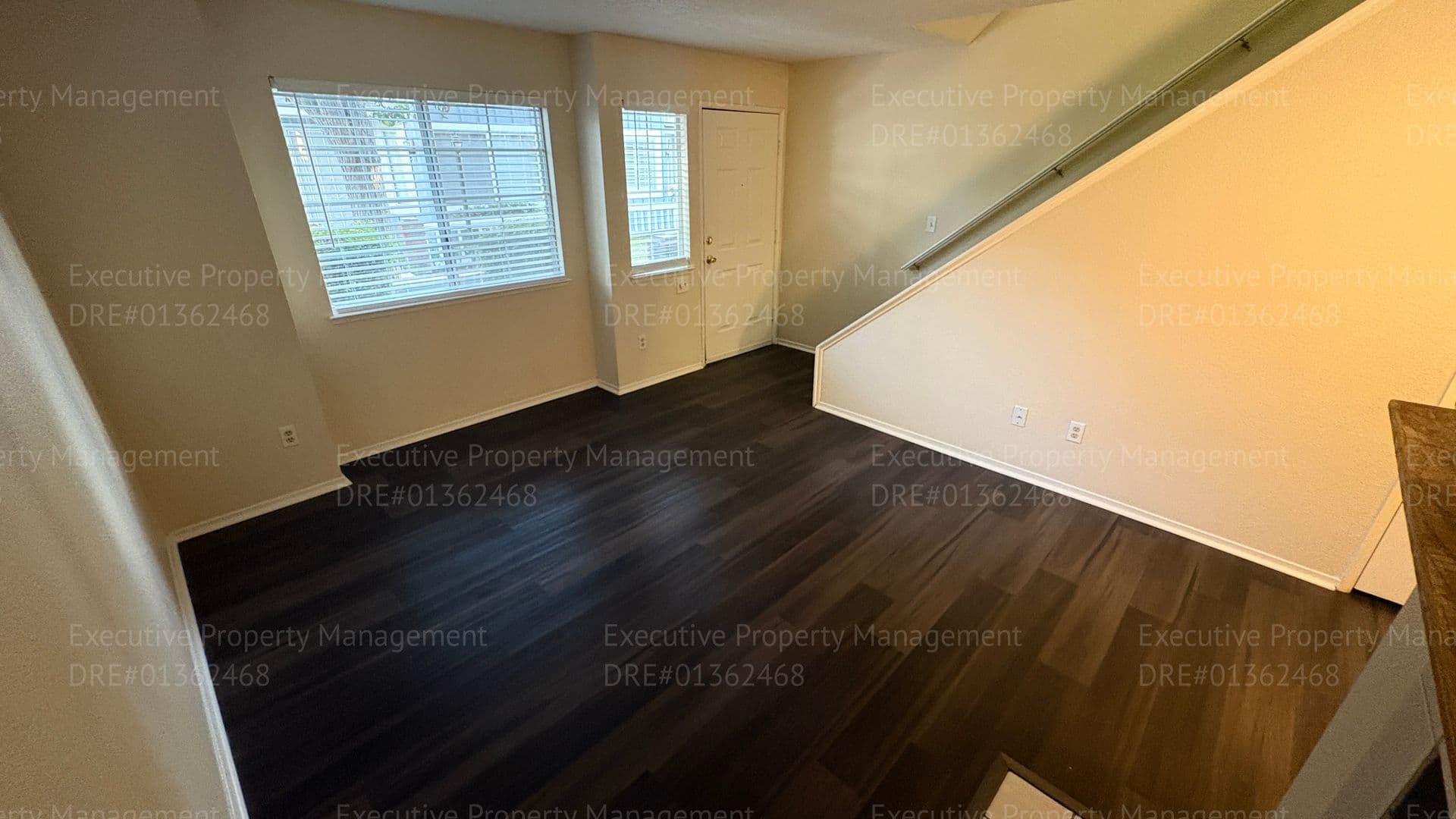 Bakersfield Townhome: 2600 Brookside Dr #128