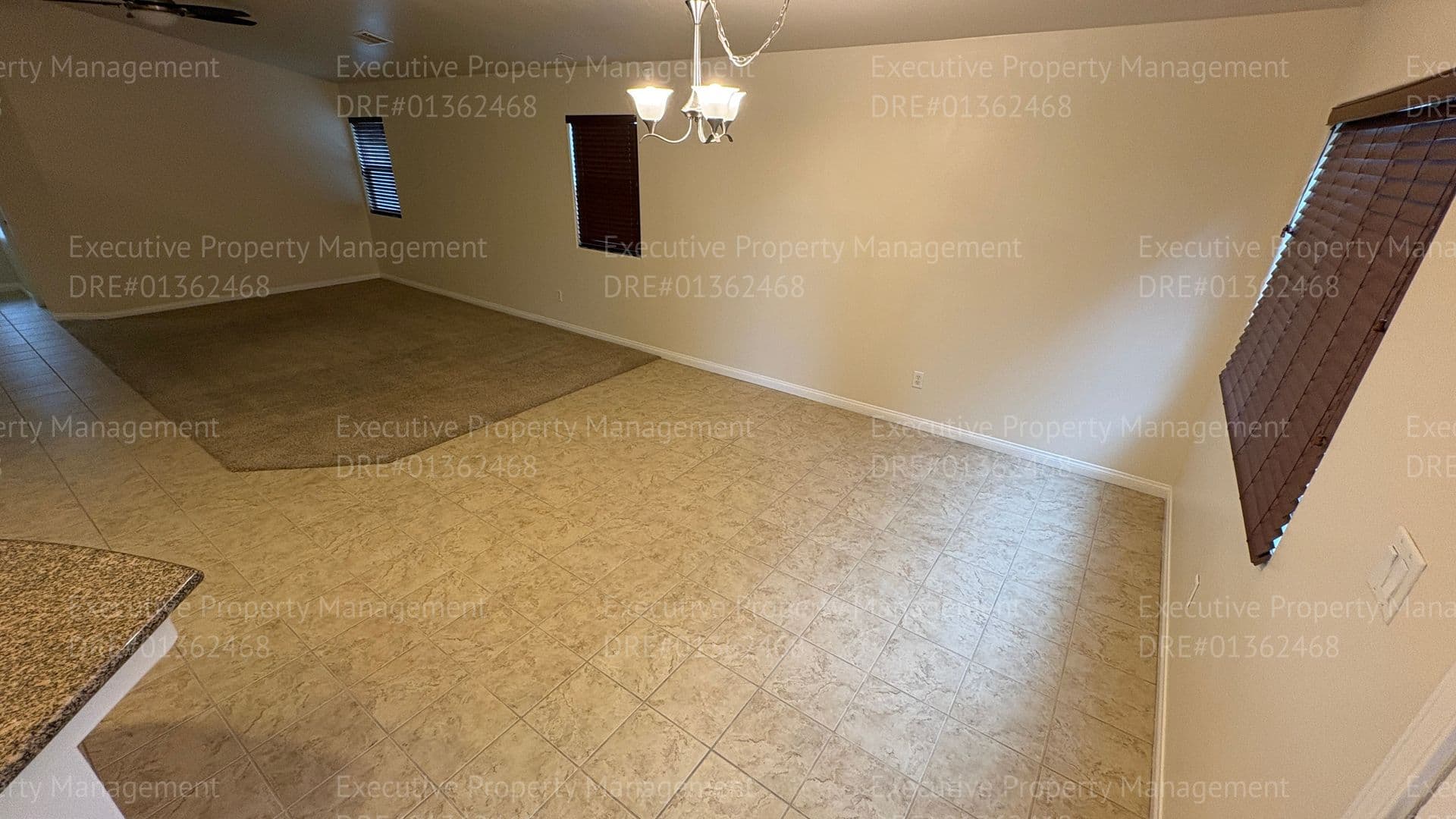 Bakersfield House: 13306 Cheyenne Mountain Dr