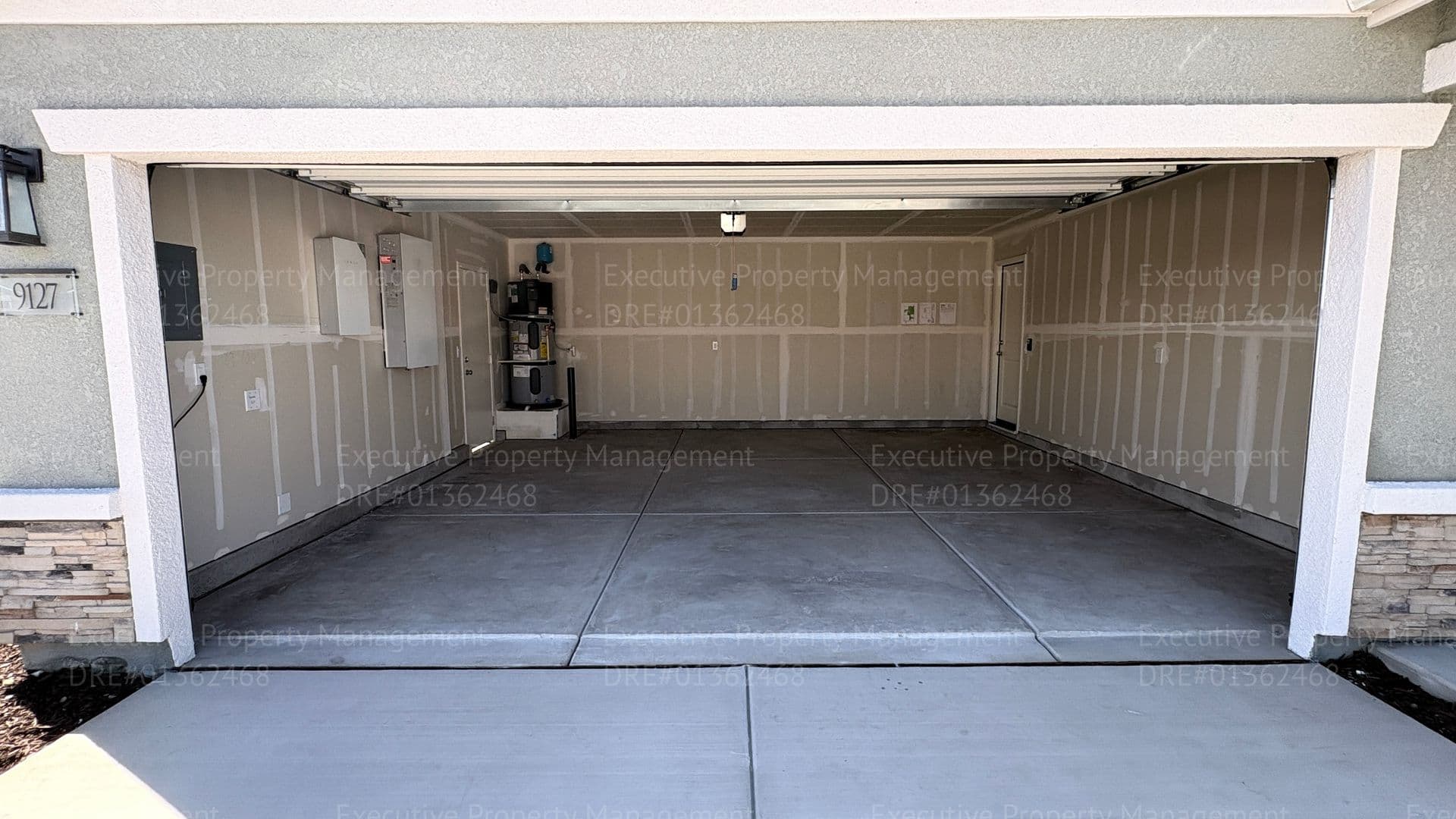 Bakersfield House: 9127 Dresden Dolls Dr