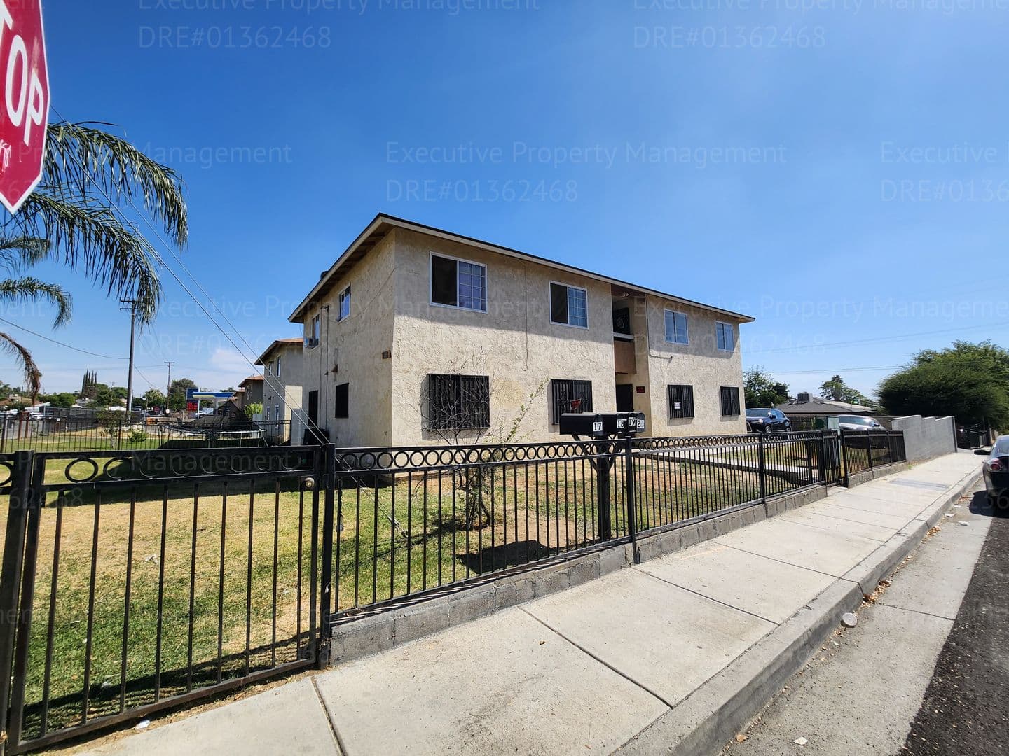 Bakersfield Apartment: 1303 Bernard St.