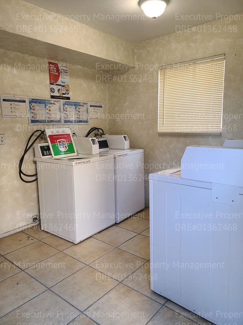 Bakersfield Apartment: 4220 Parker Ave