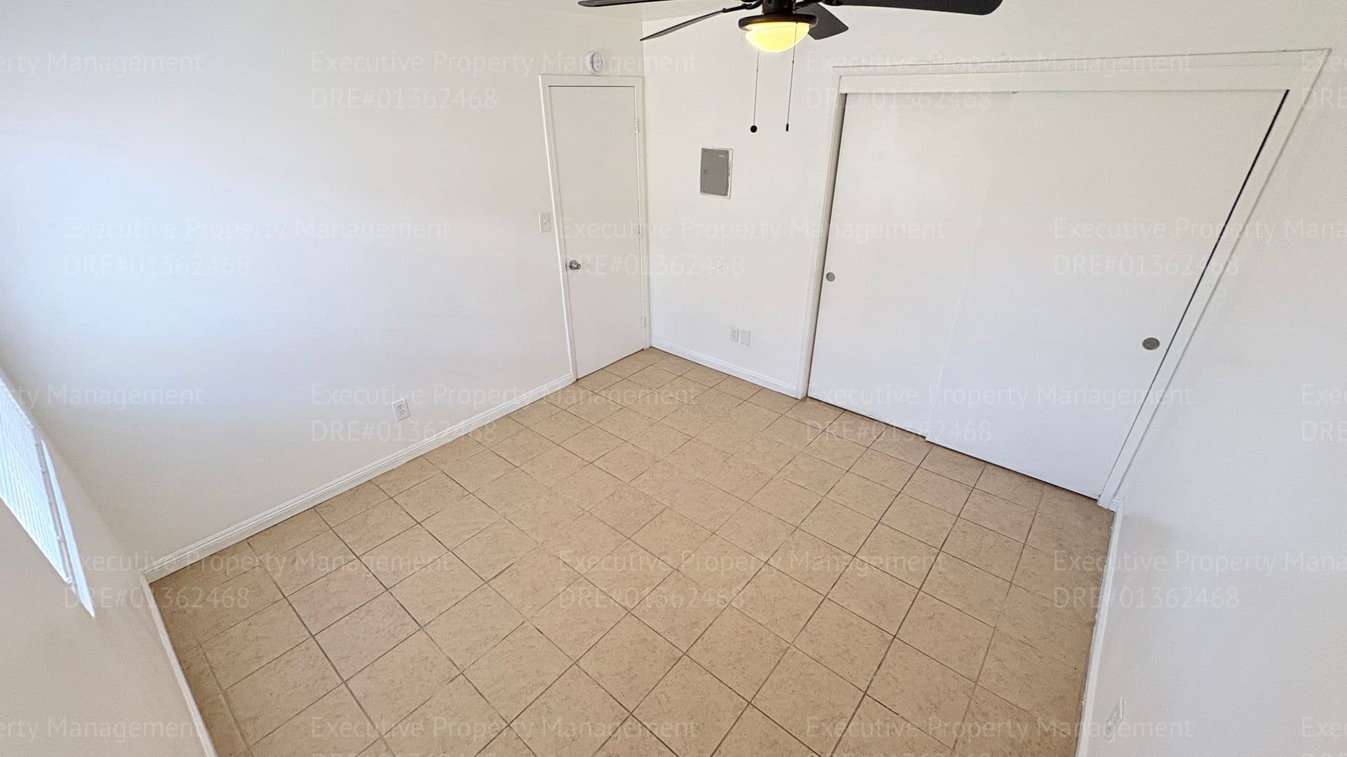 Bakersfield Apartment: 1303 Bernard St.