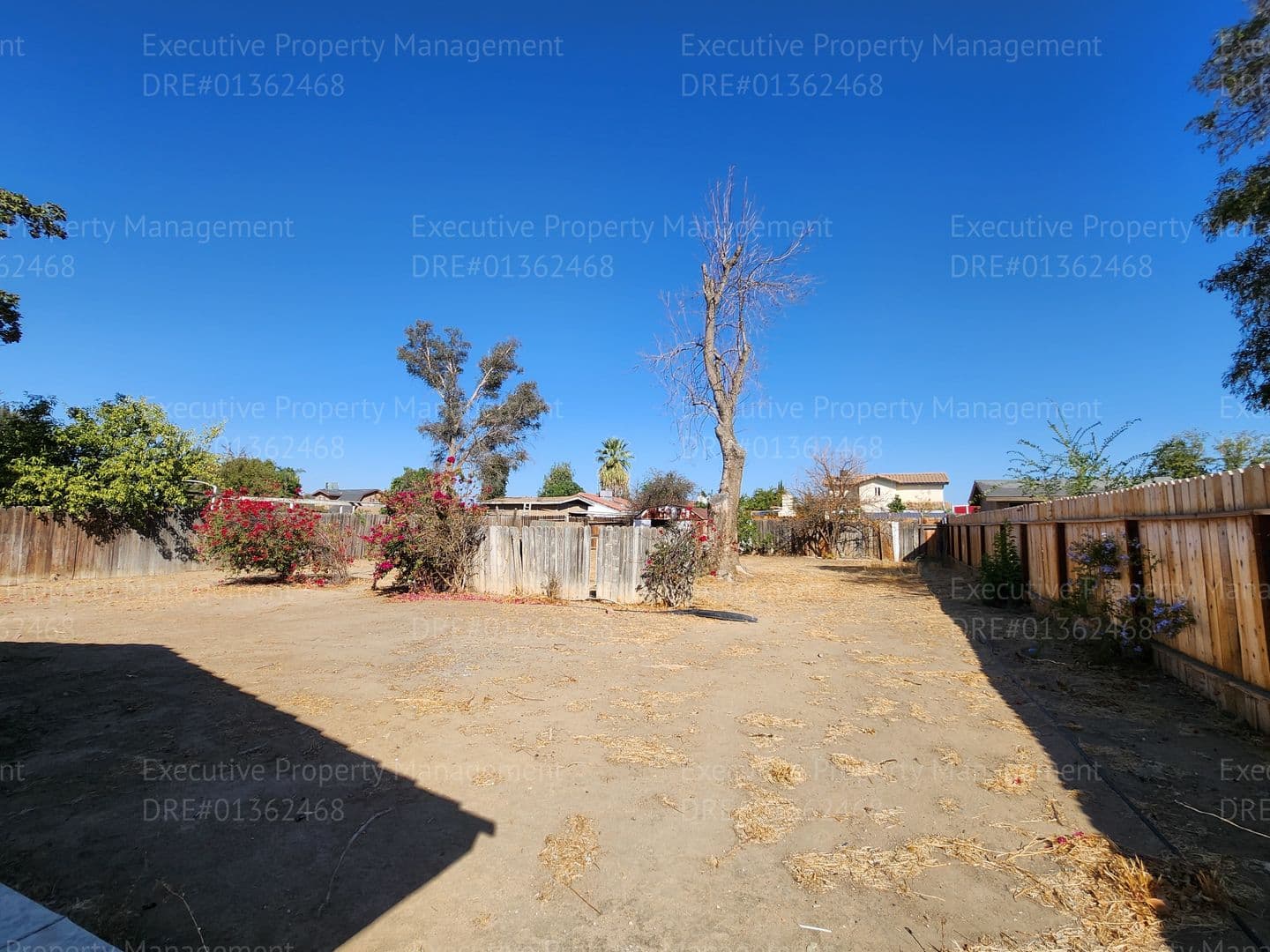 Bakersfield House: 10112 Meacham Rd