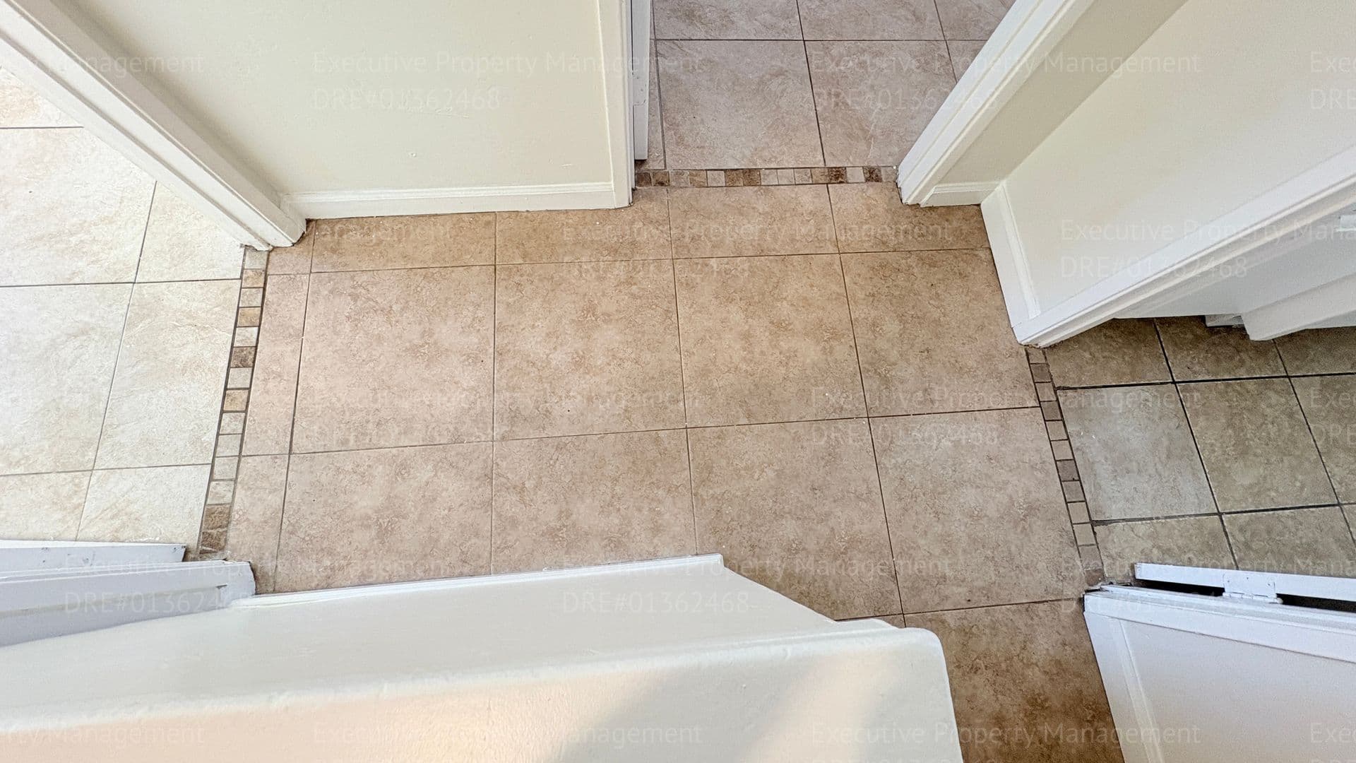 Bakersfield Apartment: 1405 Pacific St