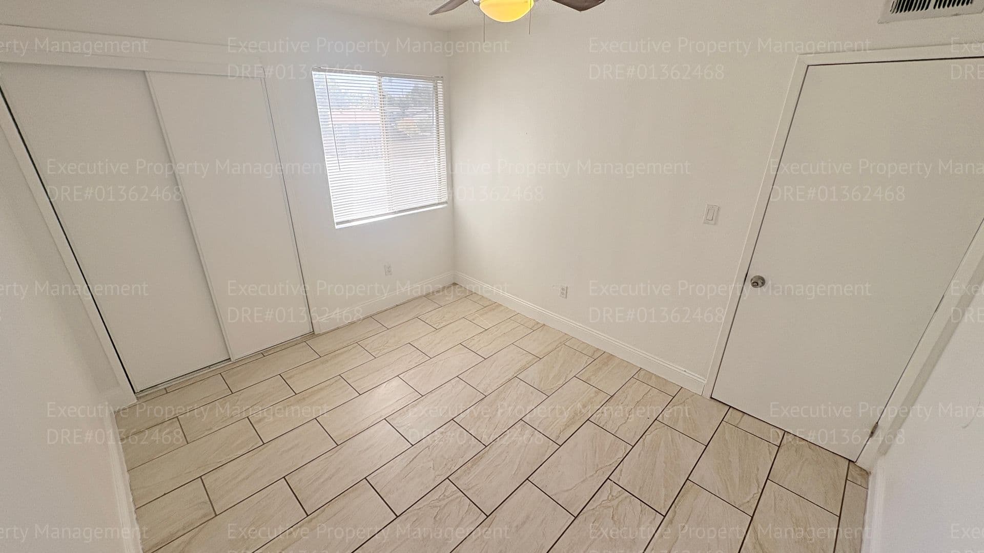 Bakersfield Apartment: 2909 S. Chester Ave